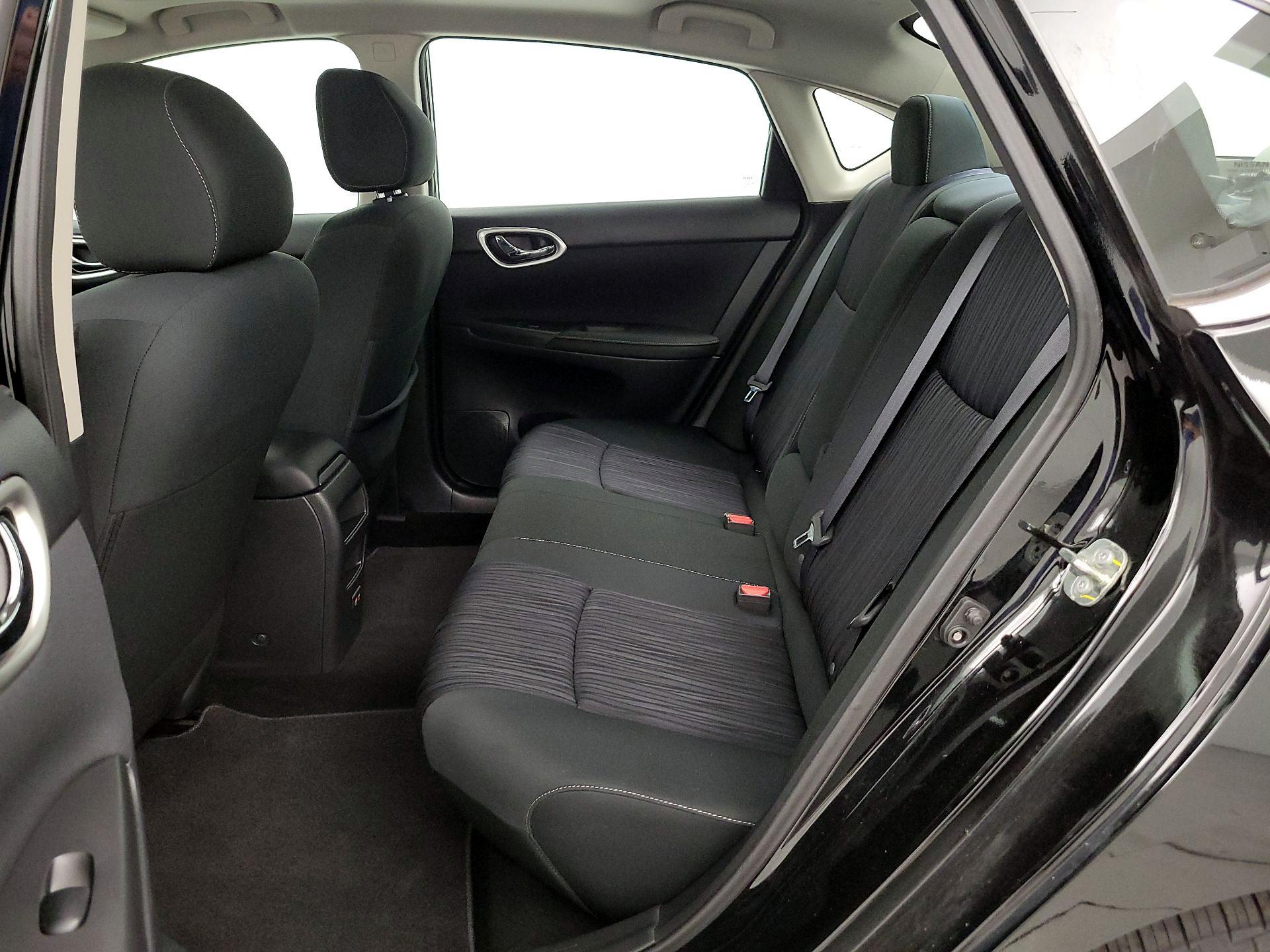 Thumbnail: 2019 Nissan Sentra - 20