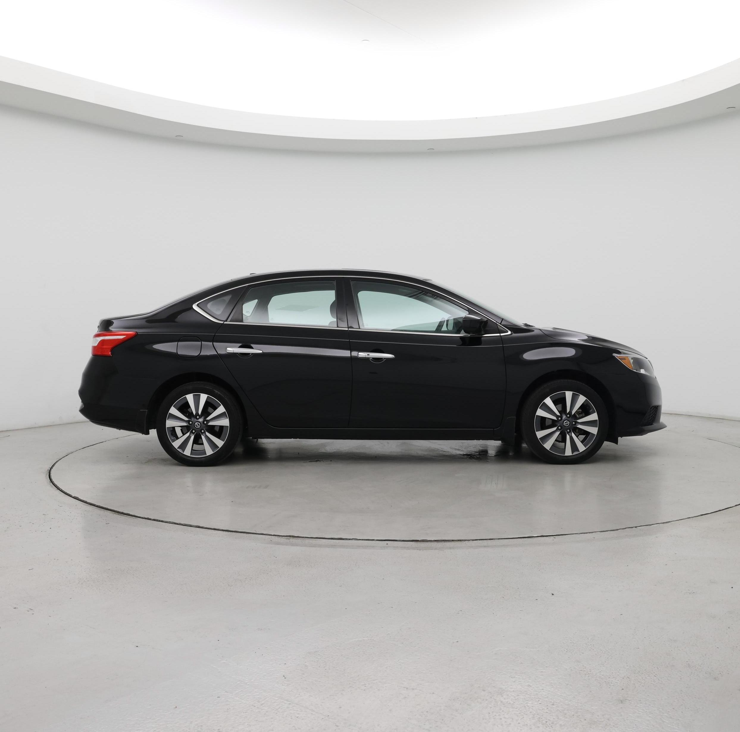 Thumbnail: 2019 Nissan Sentra - 7