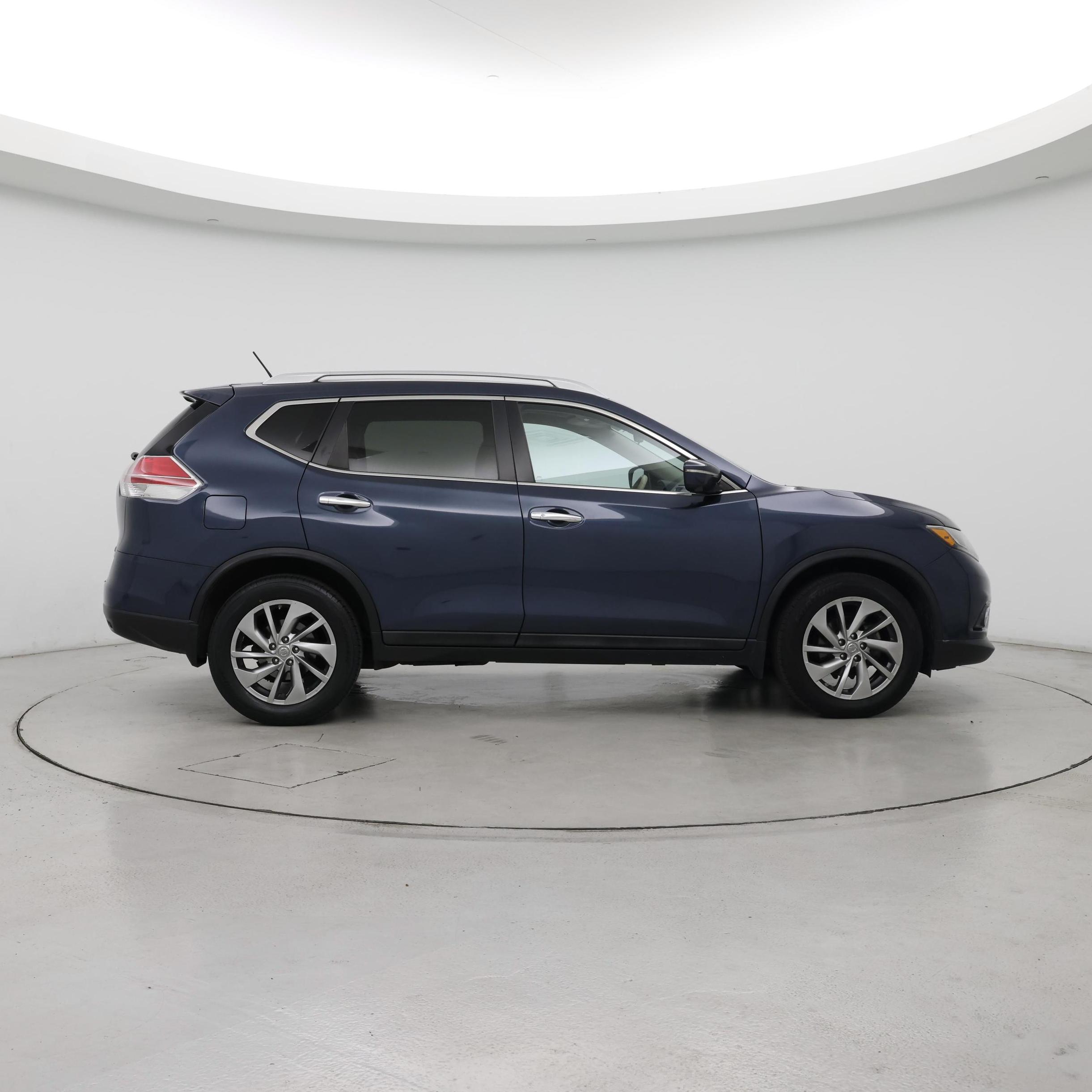 Thumbnail: 2015 Nissan Rogue - 7