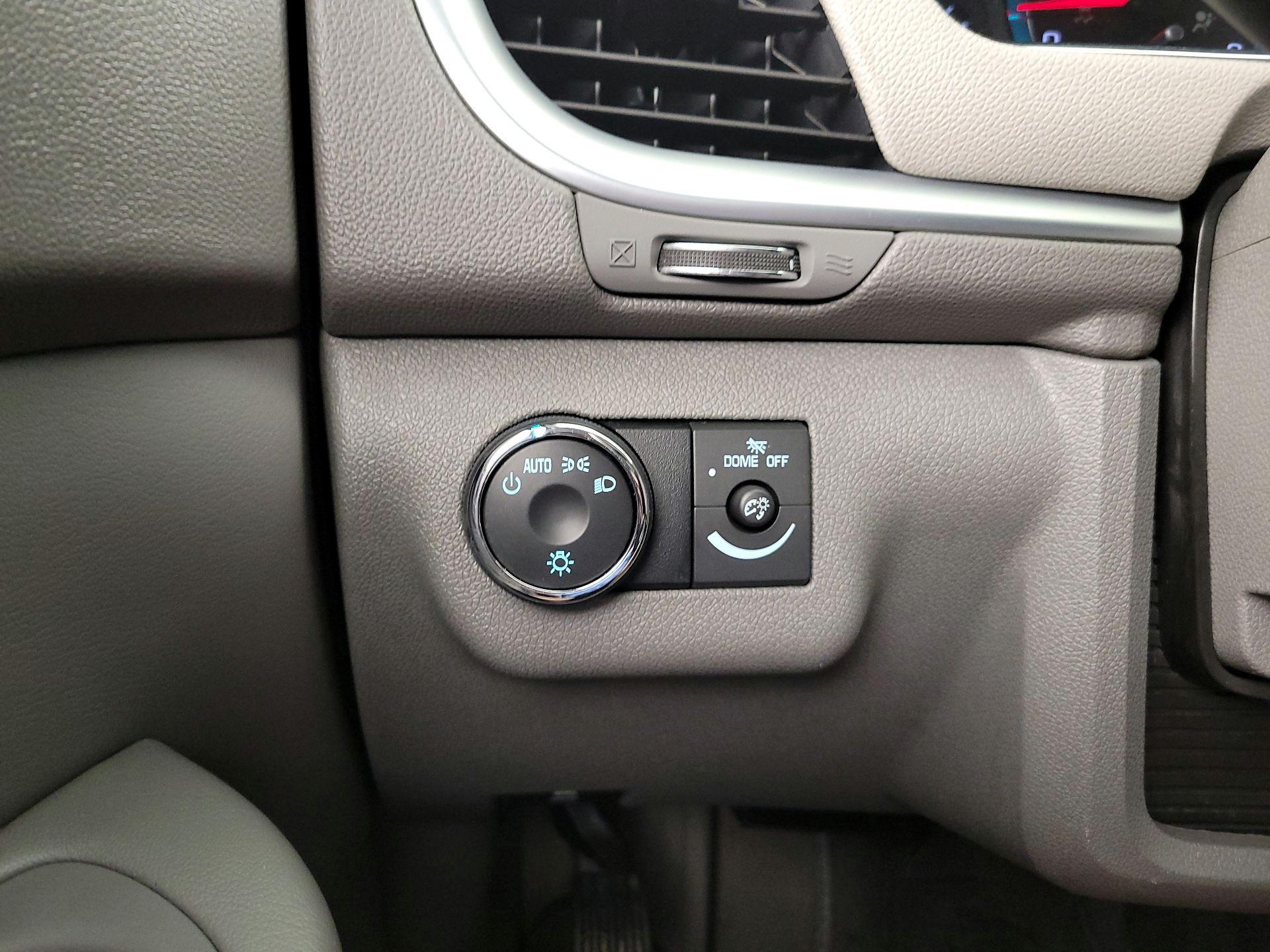 Thumbnail: 2014 Chevrolet Traverse - 13
