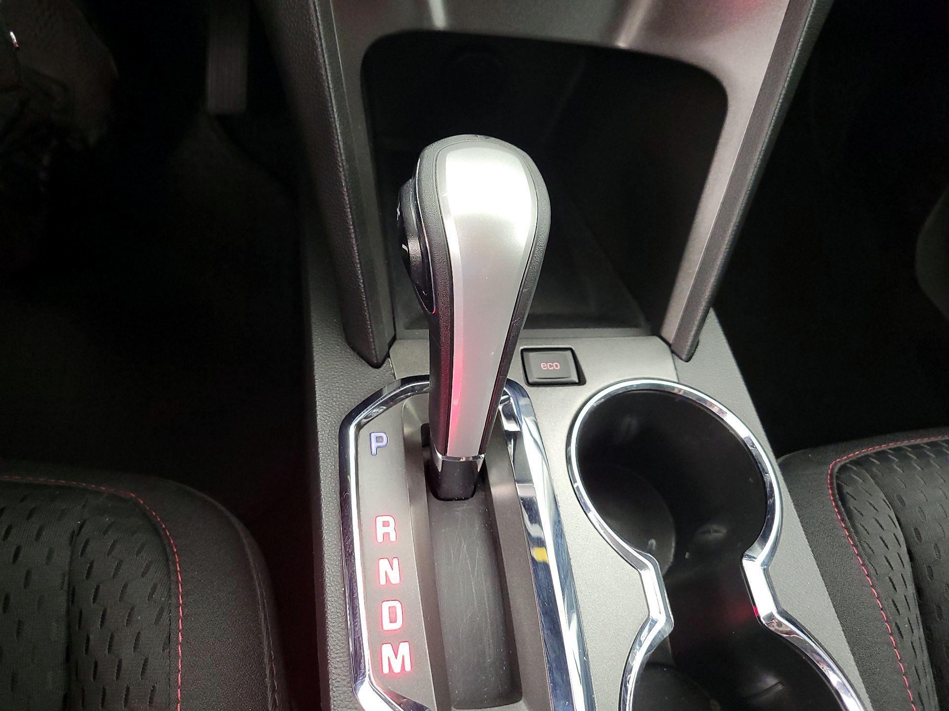 Thumbnail: 2015 GMC Terrain - 16