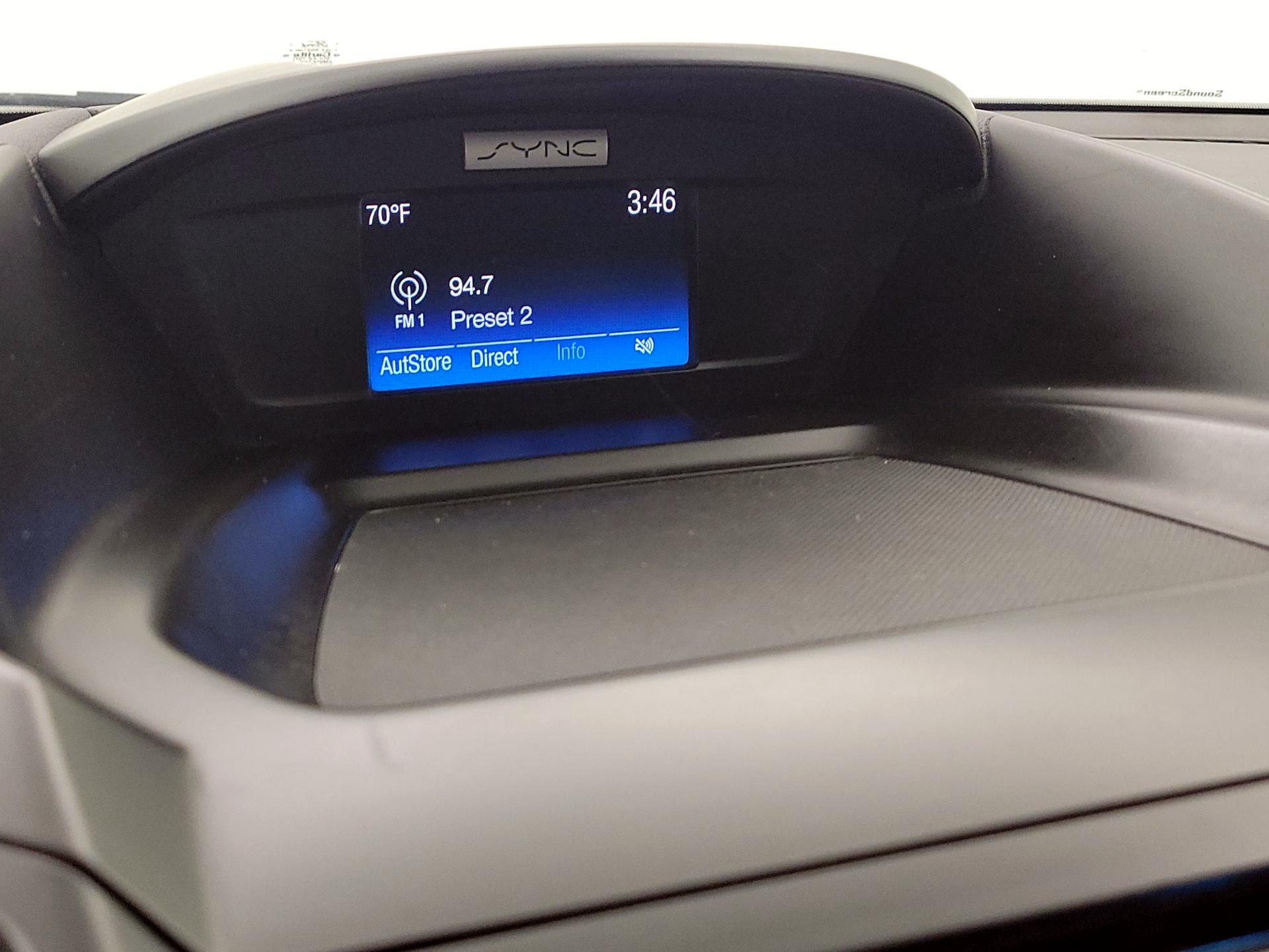 Thumbnail: 2016 Ford Escape - 15