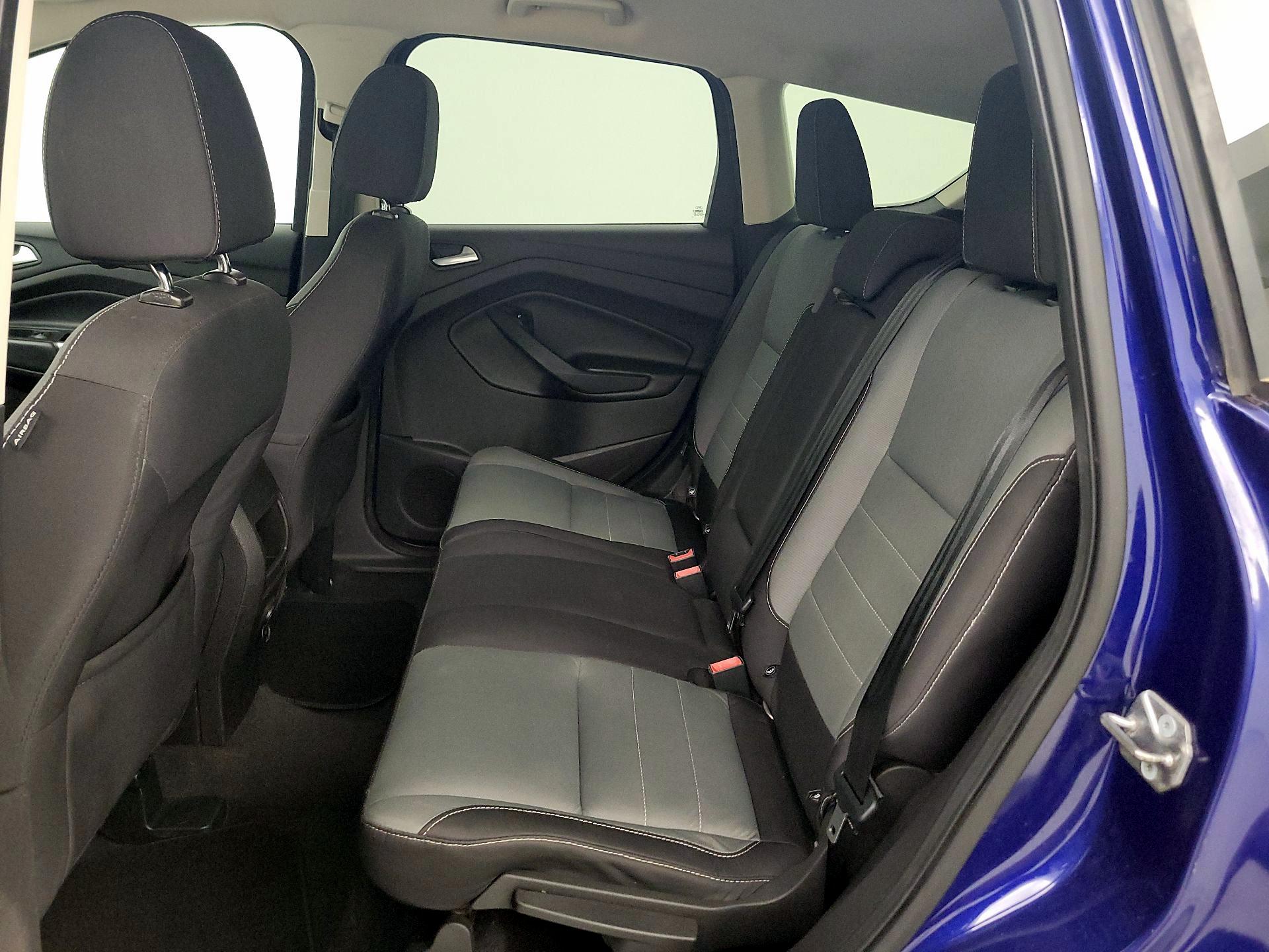 Thumbnail: 2016 Ford Escape - 19