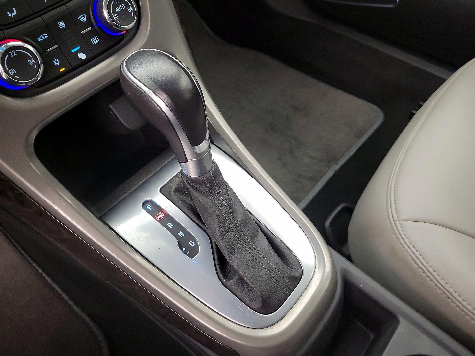 Thumbnail: 2016 Buick Verano - 17