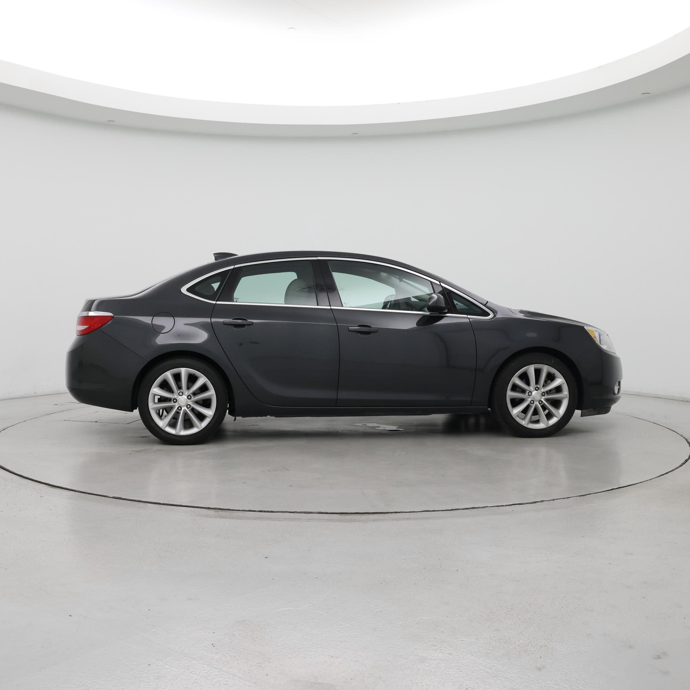 Thumbnail: 2016 Buick Verano - 7