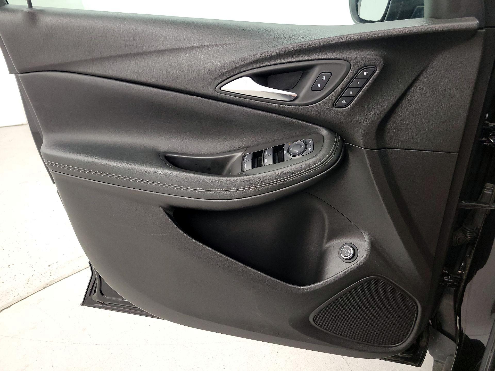 Thumbnail: 2023 Buick Encore GX - 12