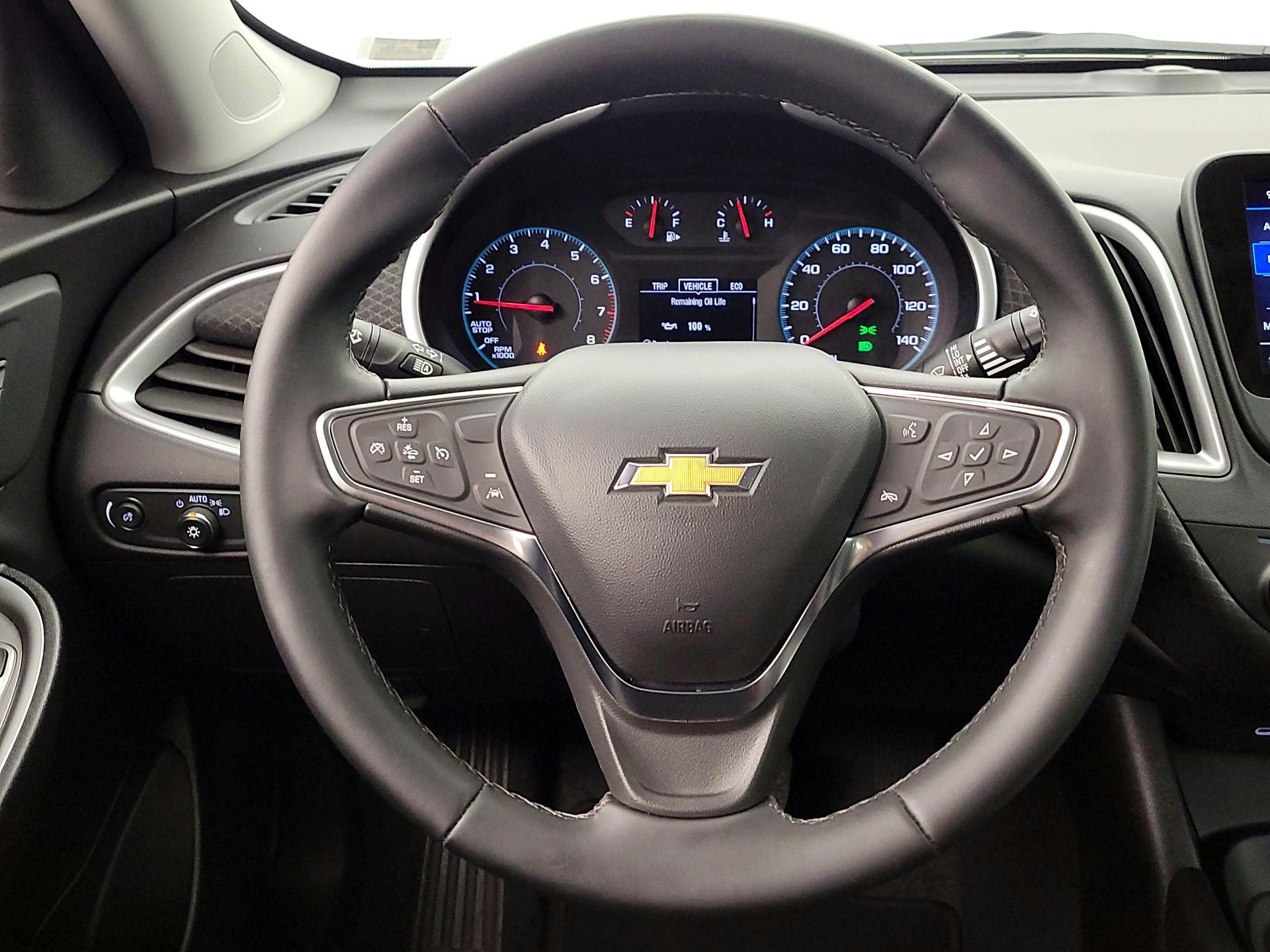 Thumbnail: 2025 Chevrolet Malibu - 10