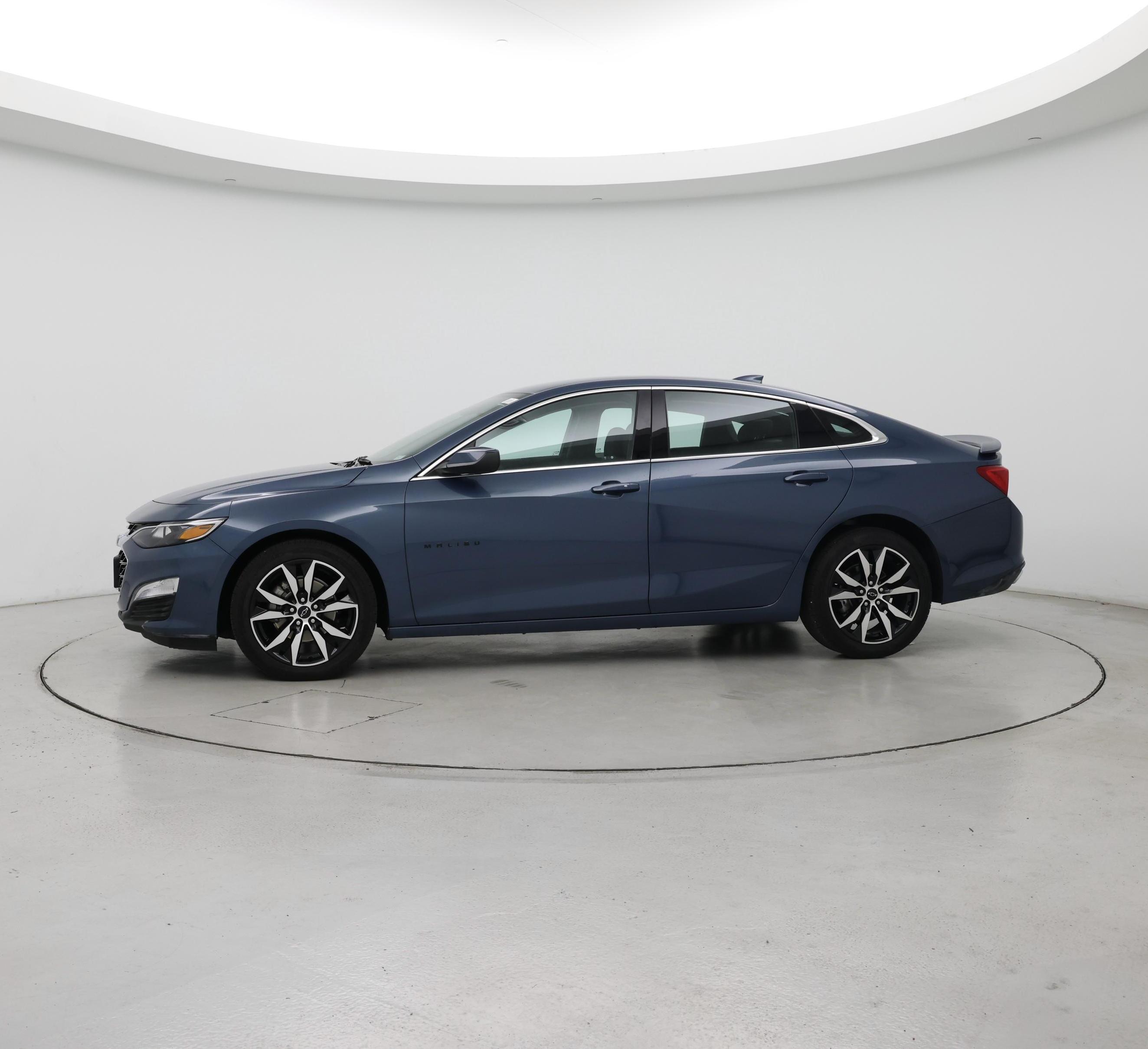 Thumbnail: 2025 Chevrolet Malibu - 3