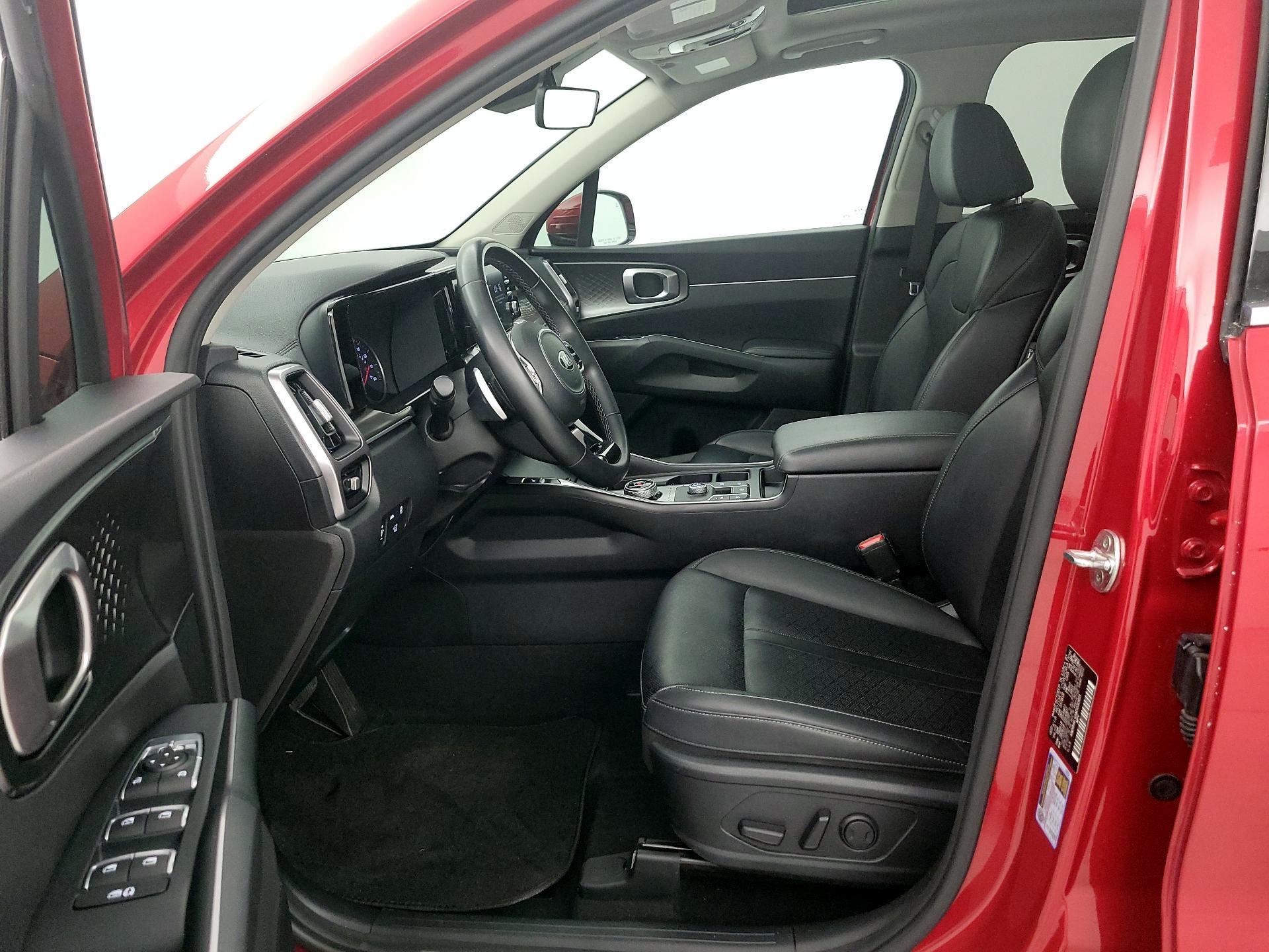 Thumbnail: 2021 Kia Sorento - 11