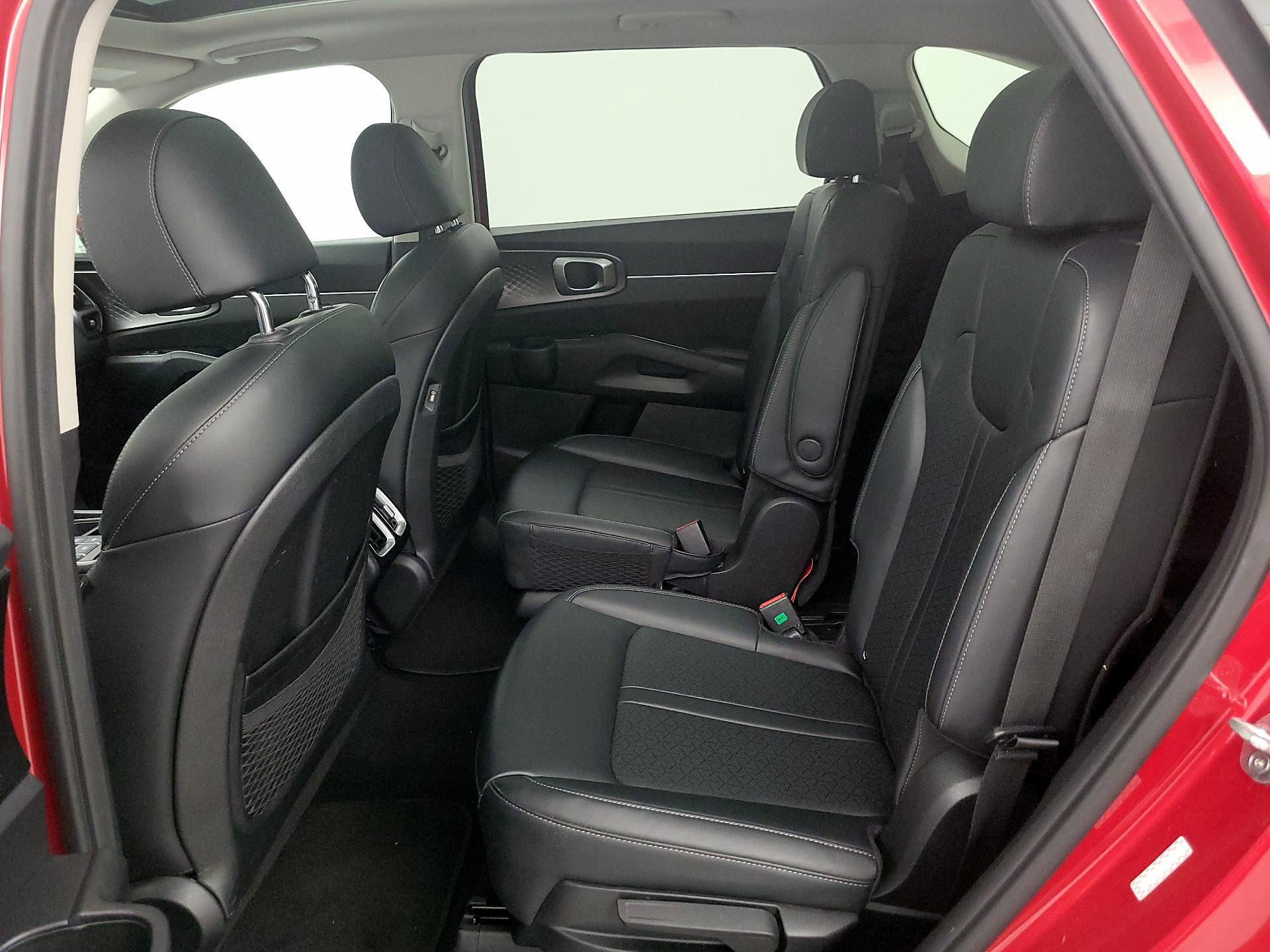 Thumbnail: 2021 Kia Sorento - 20