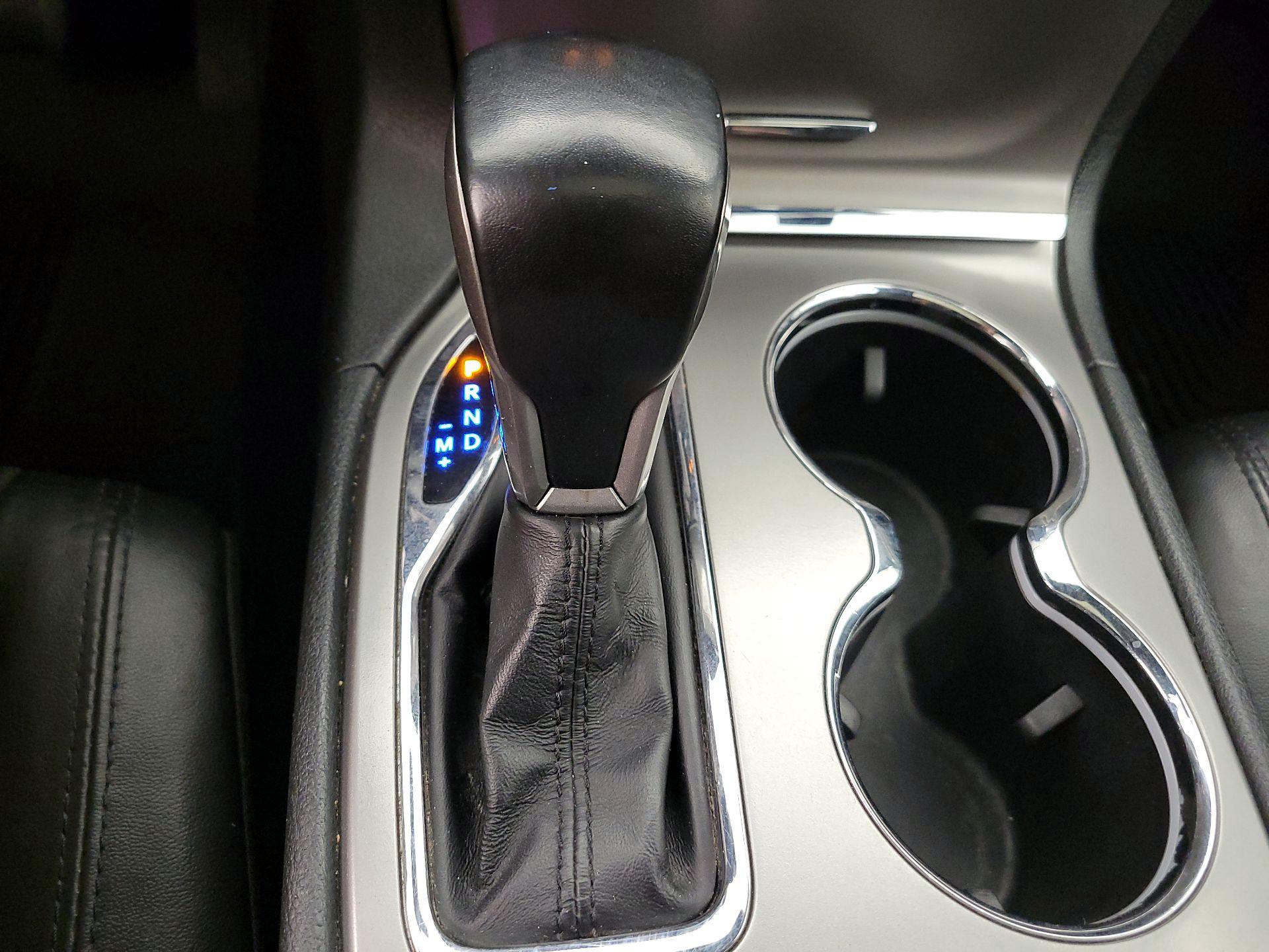 Thumbnail: 2020 Jeep Grand Cherokee - 18