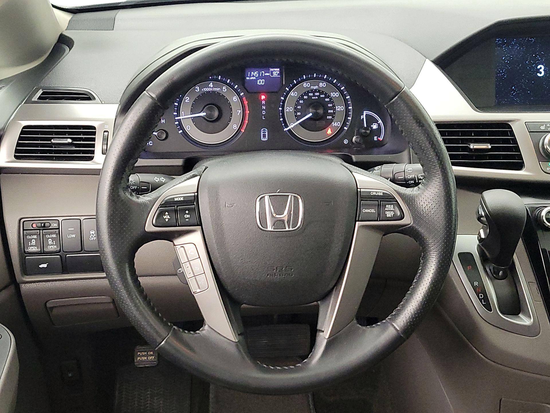 Thumbnail: 2016 Honda Odyssey - 10