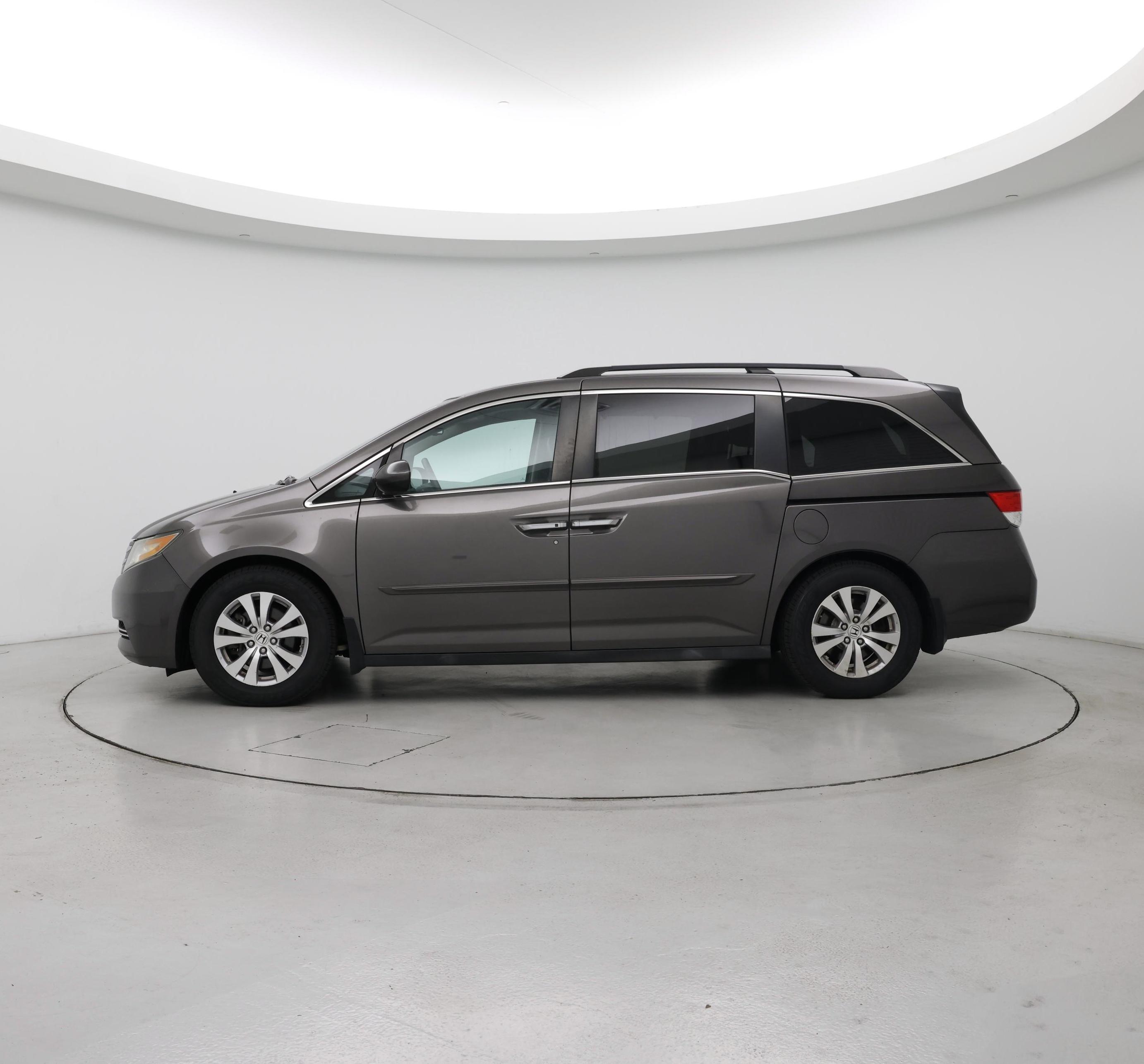 Thumbnail: 2016 Honda Odyssey - 3