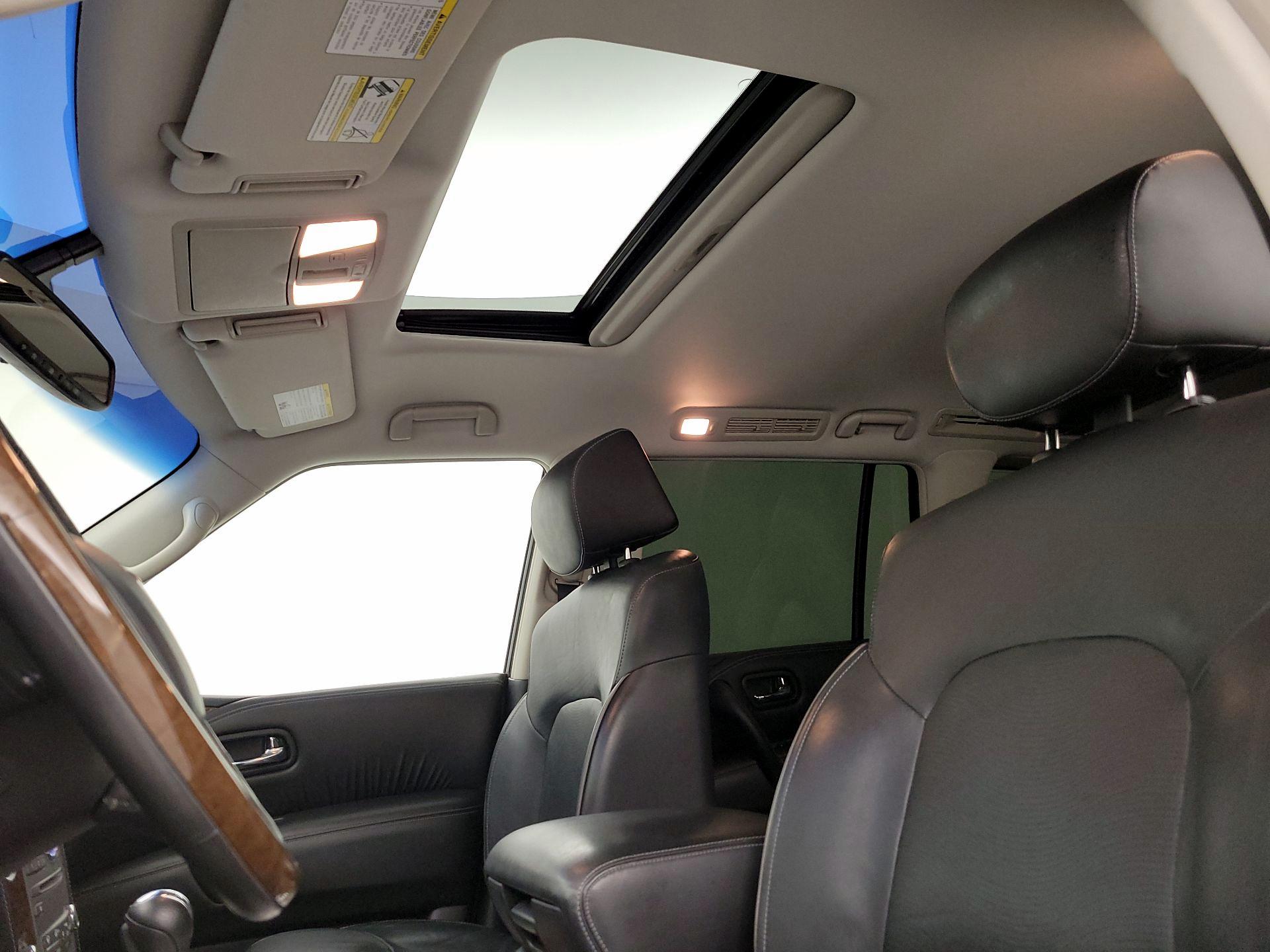 Thumbnail: 2016 INFINITI QX80 - 20
