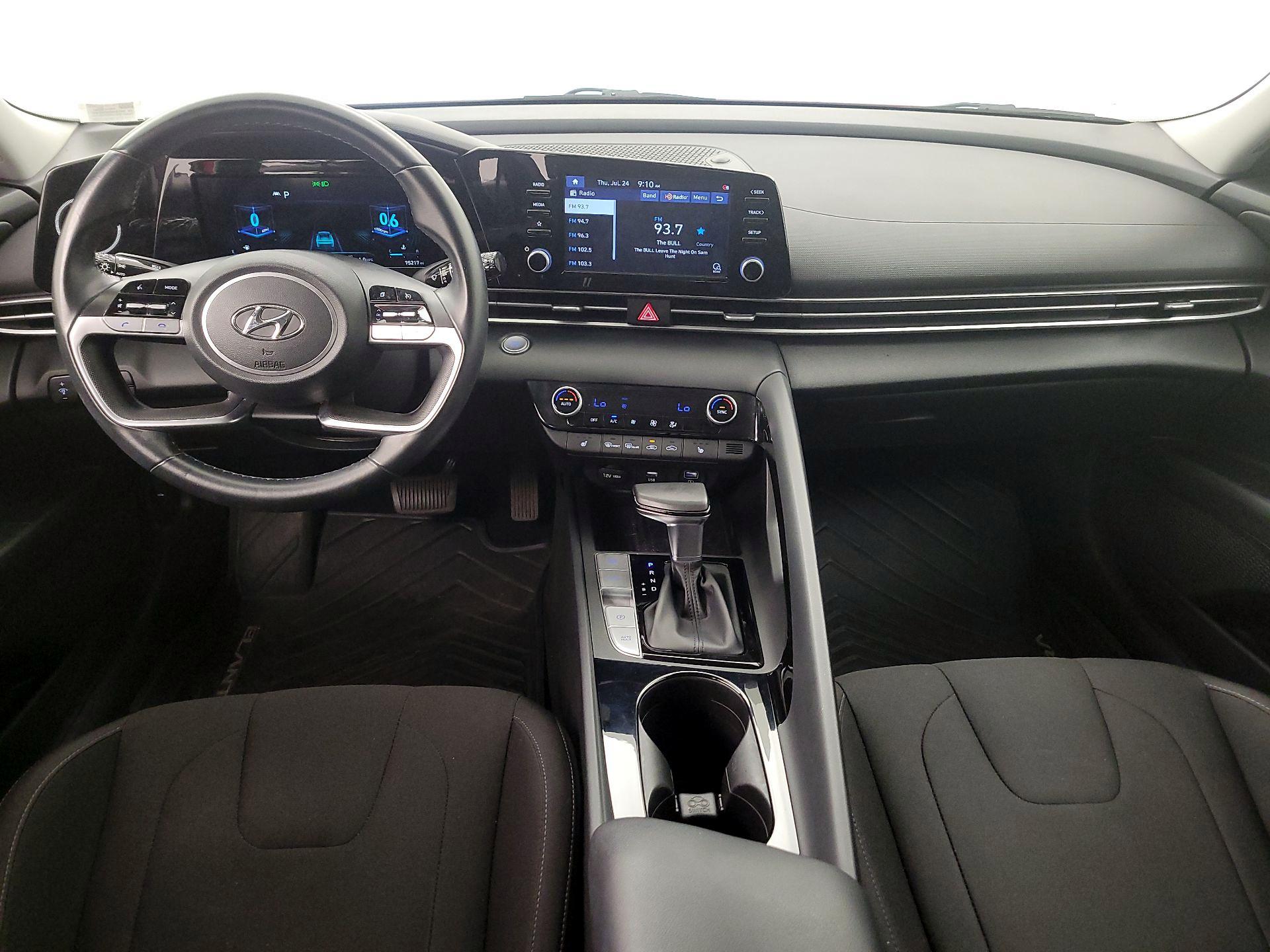 Thumbnail: 2021 Hyundai Elantra - 9