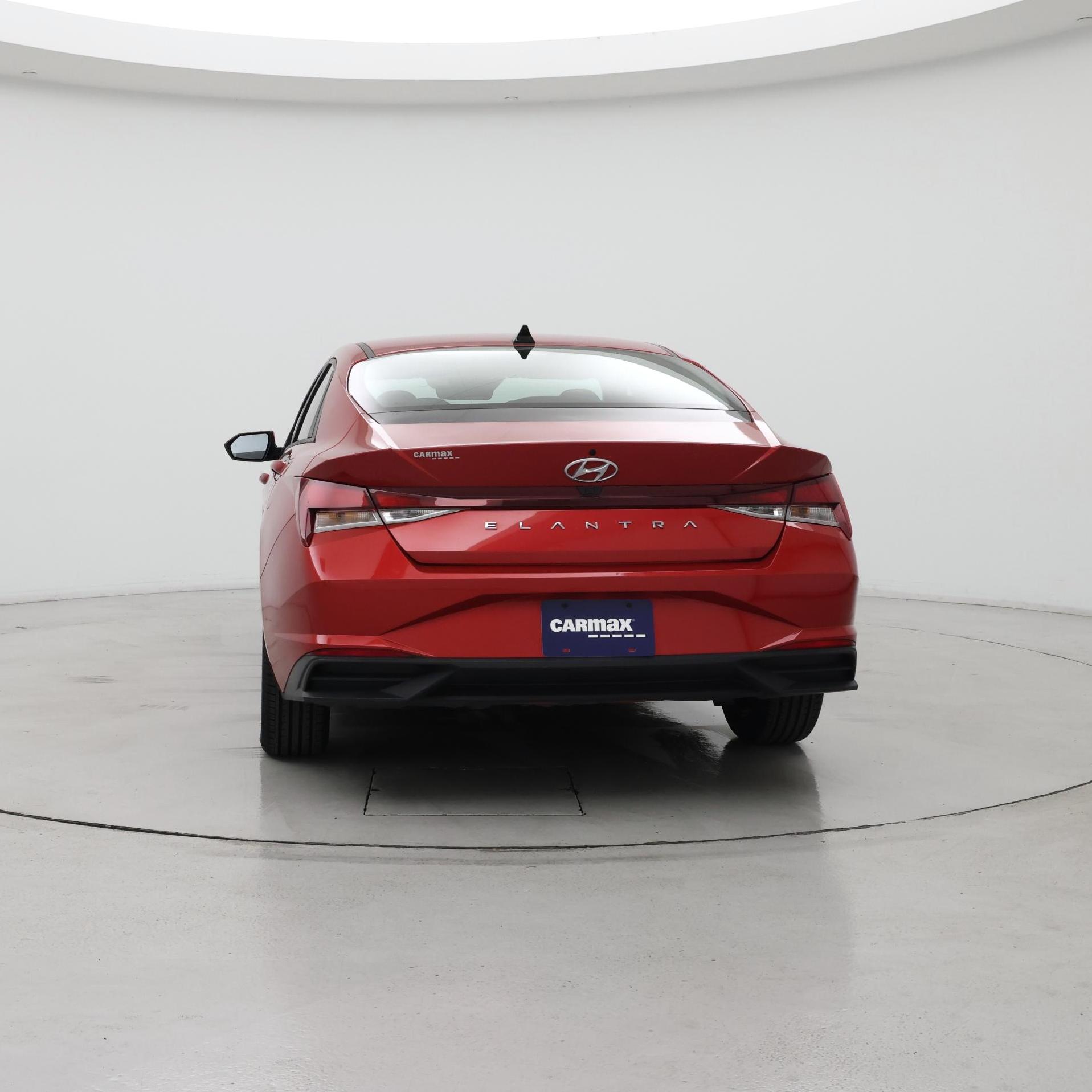 Thumbnail: 2021 Hyundai Elantra - 6