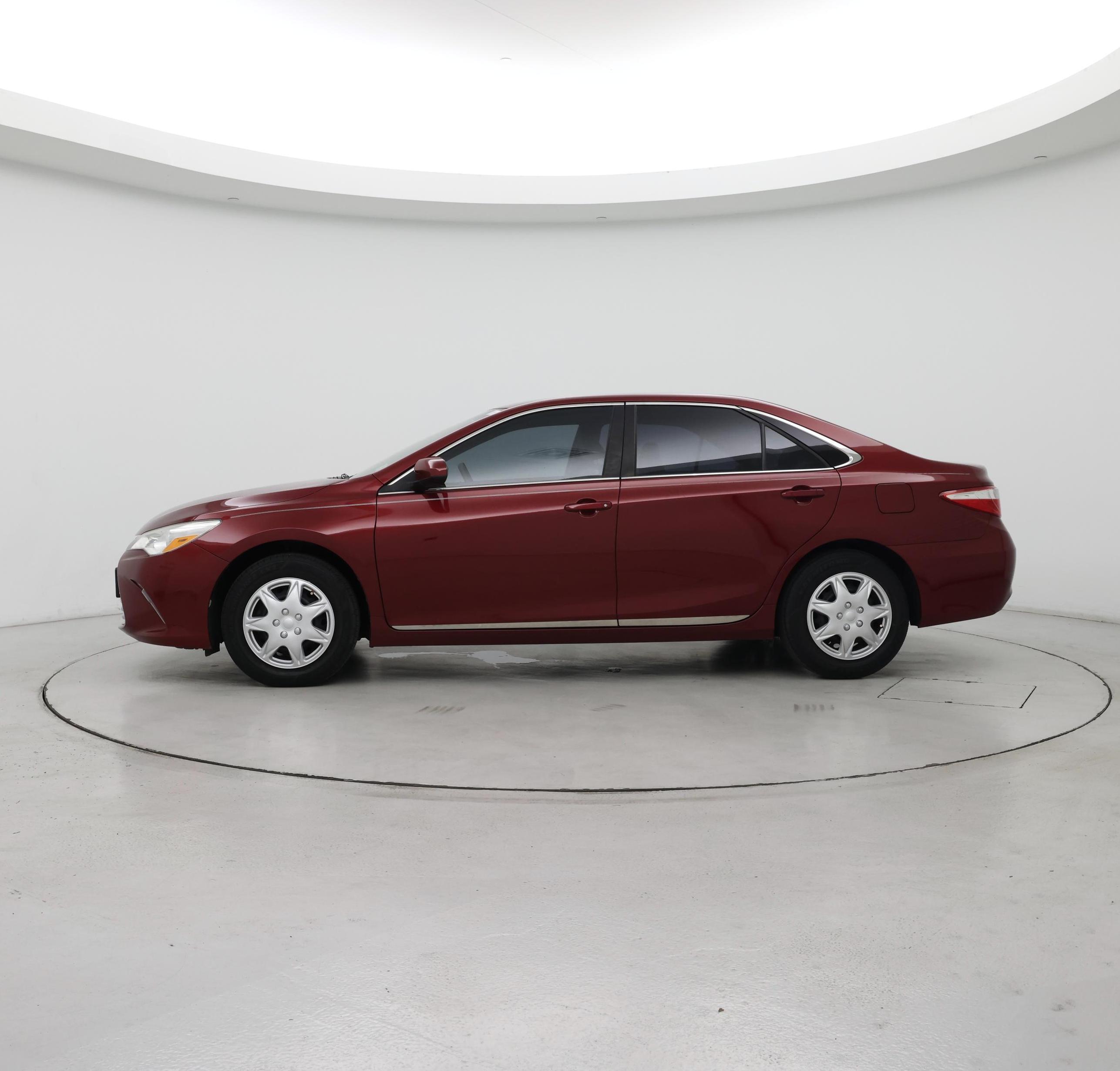 Thumbnail: 2017 Toyota Camry - 3