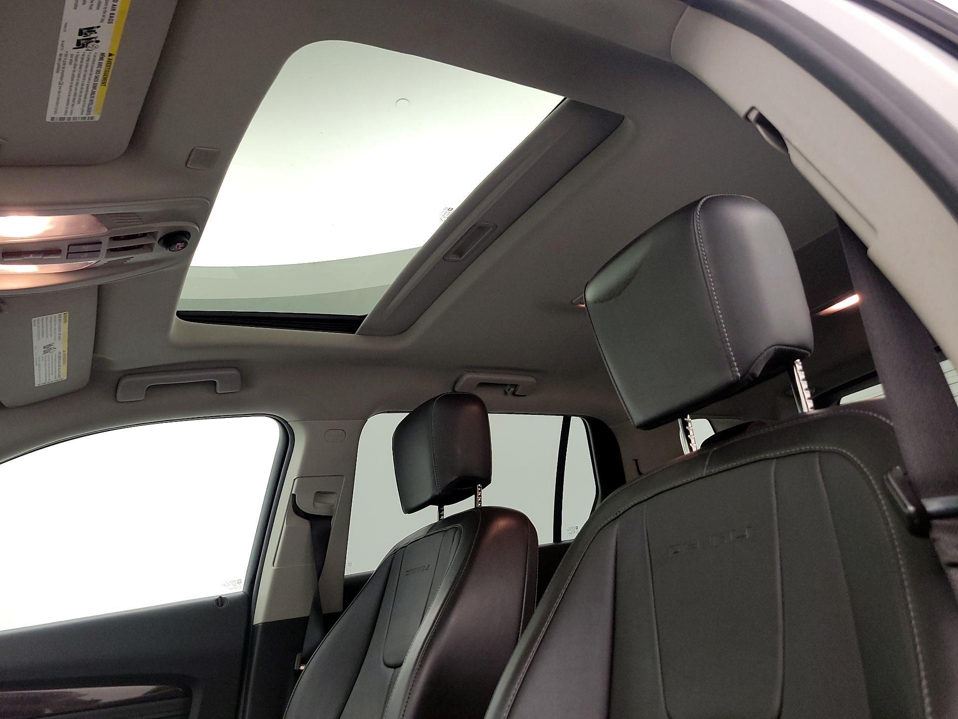 Thumbnail: 2017 GMC Terrain - 19