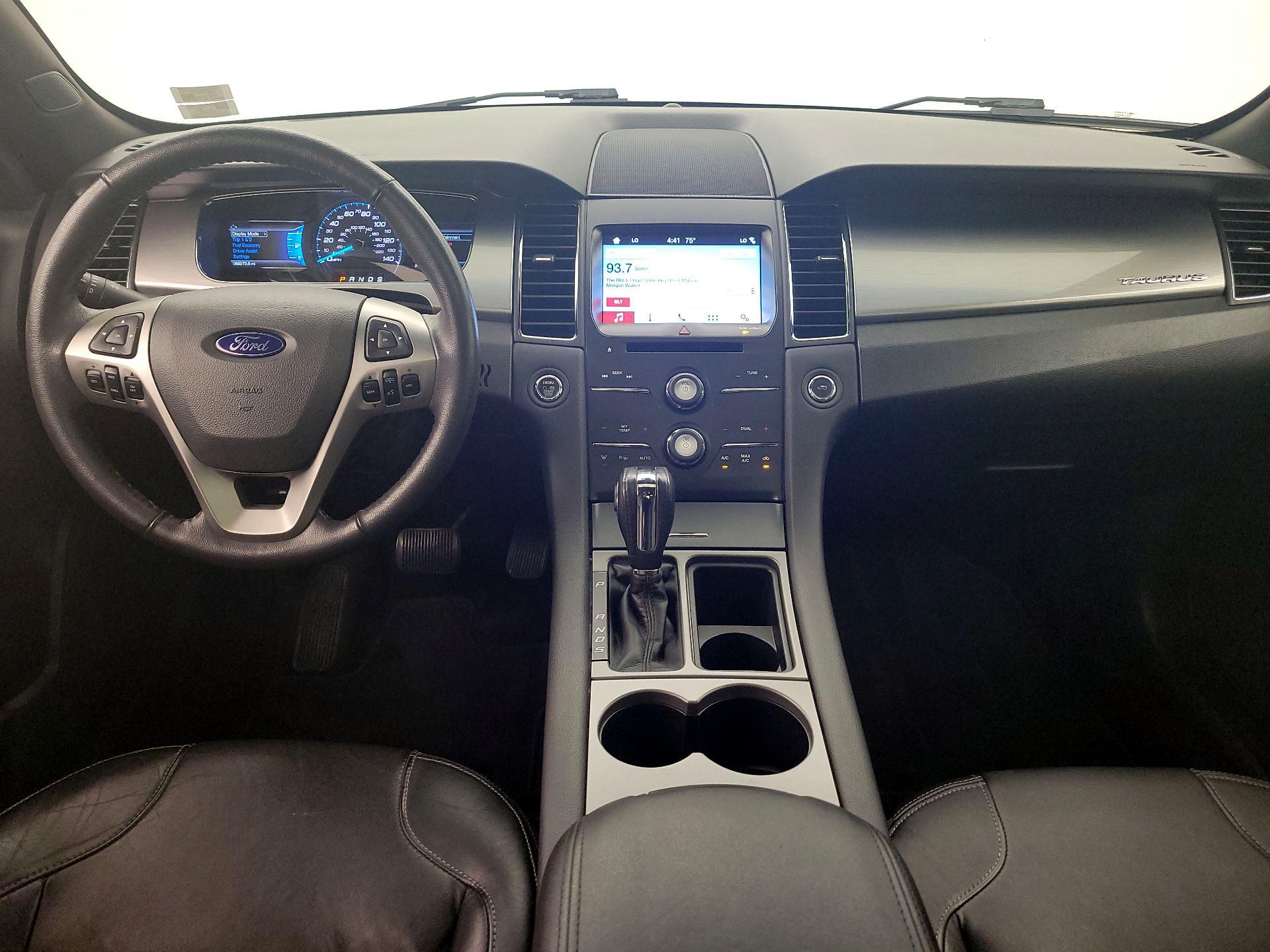 Thumbnail: 2018 Ford Taurus - 9