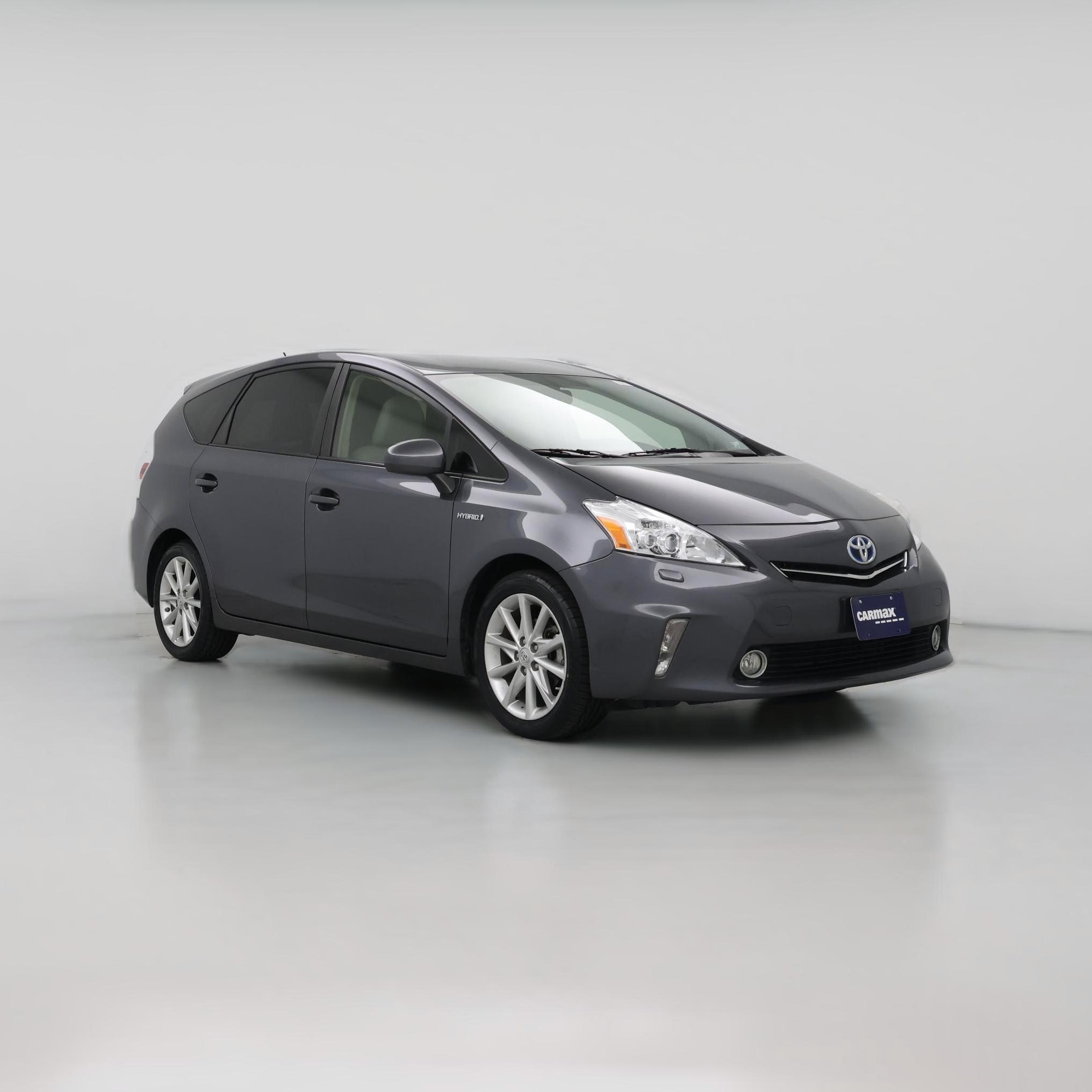 Thumbnail: 2014 Toyota Prius v - 1