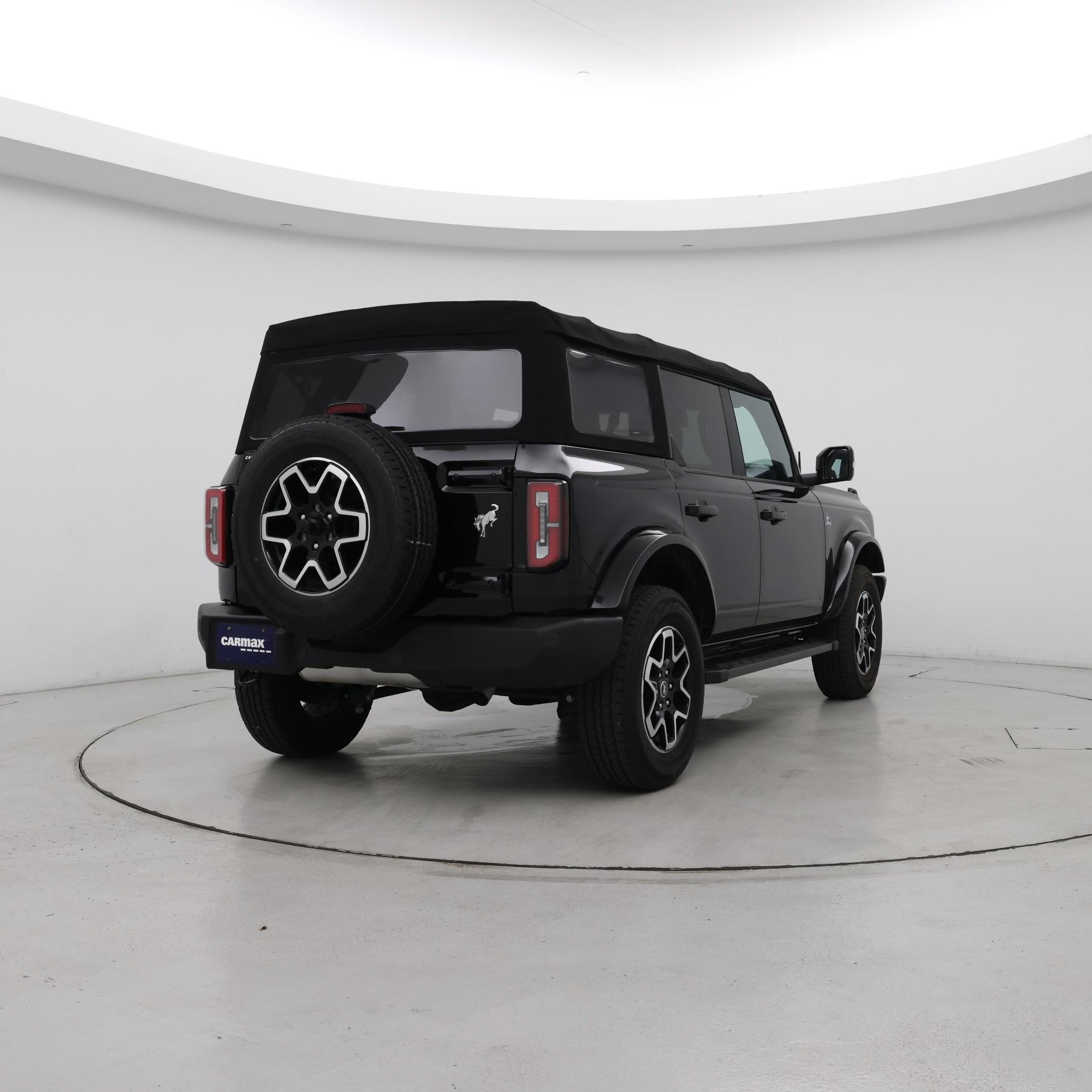 Thumbnail: 2022 Ford Bronco - 8