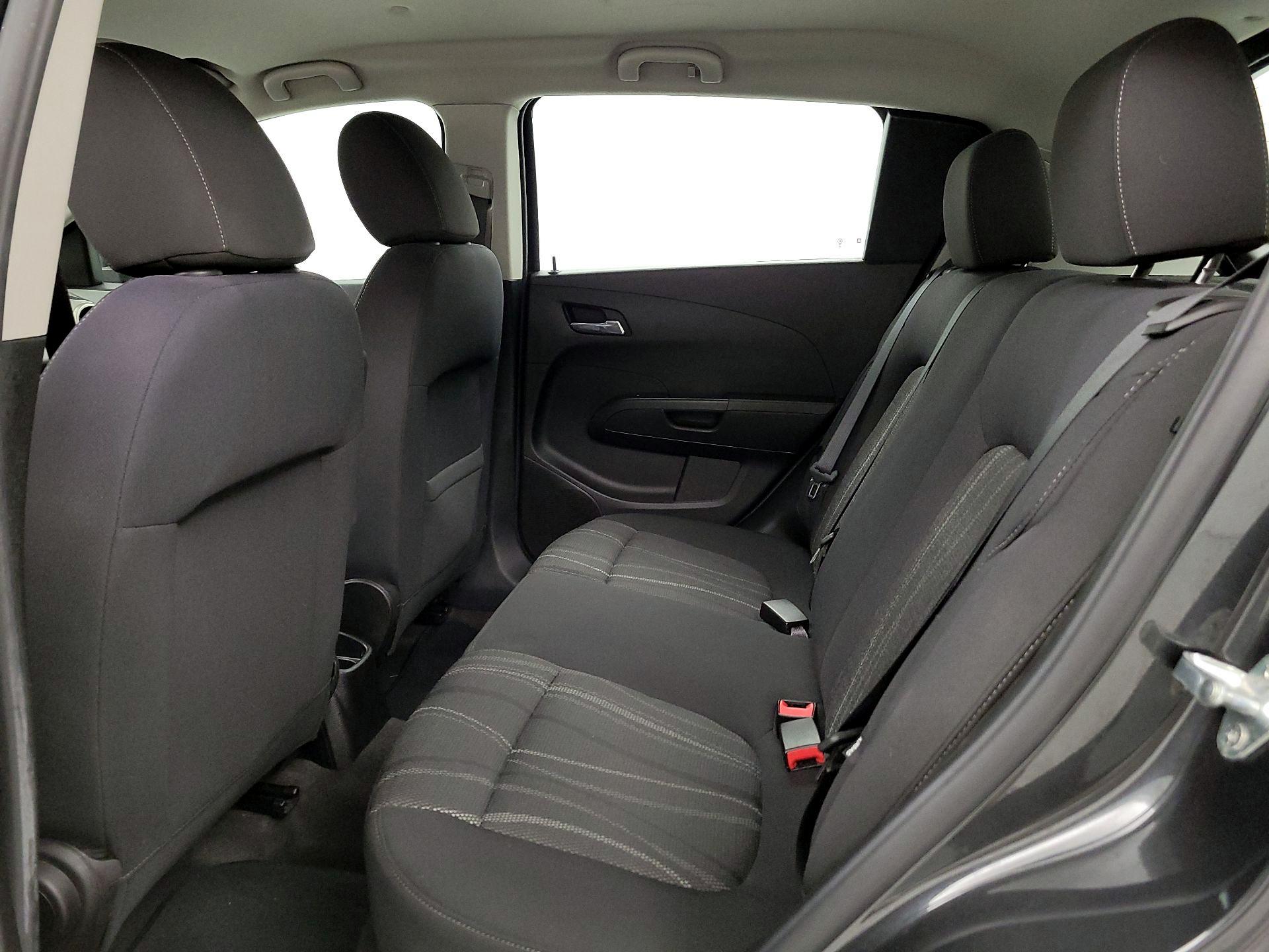 Thumbnail: 2014 Chevrolet Sonic - 18