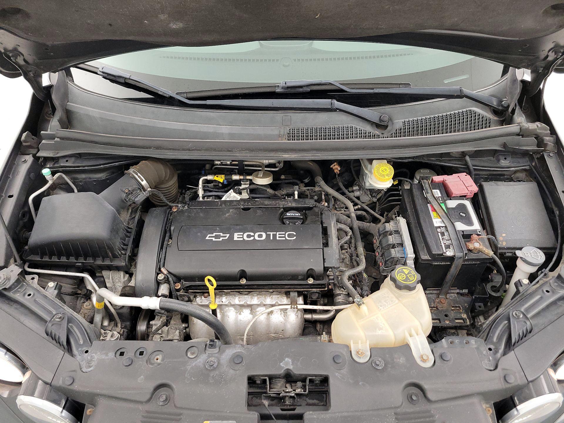 Thumbnail: 2014 Chevrolet Sonic - 20