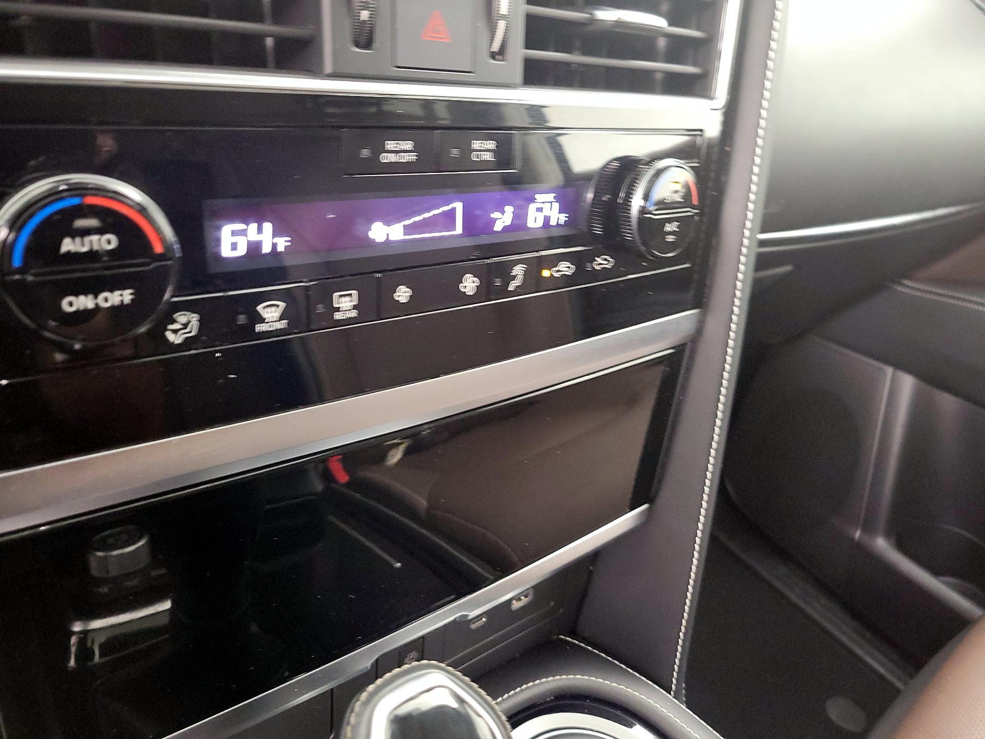 Thumbnail: 2023 INFINITI QX80 - 16