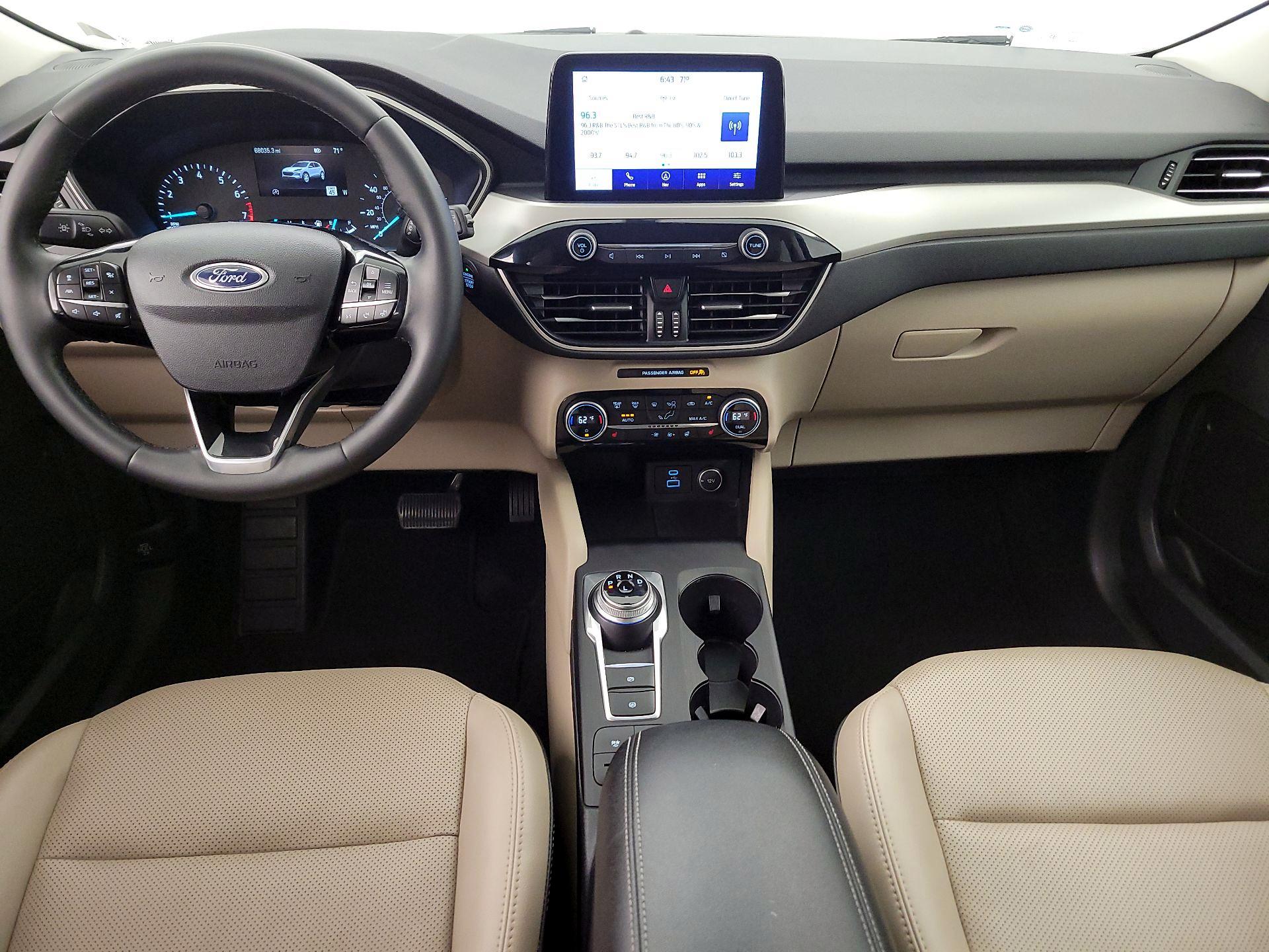 Thumbnail: 2021 Ford Escape - 9