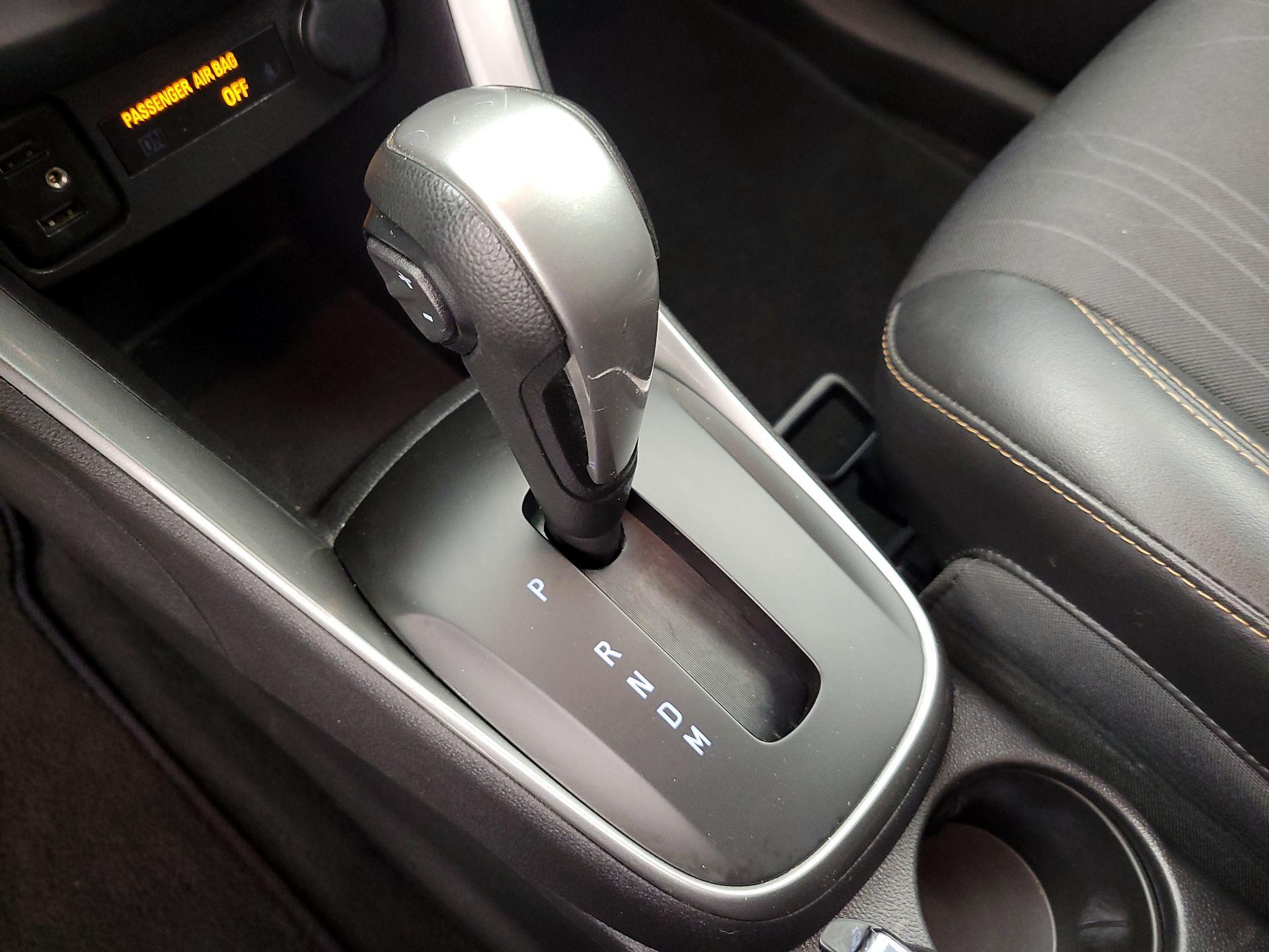 Thumbnail: 2020 Chevrolet Trax - 17