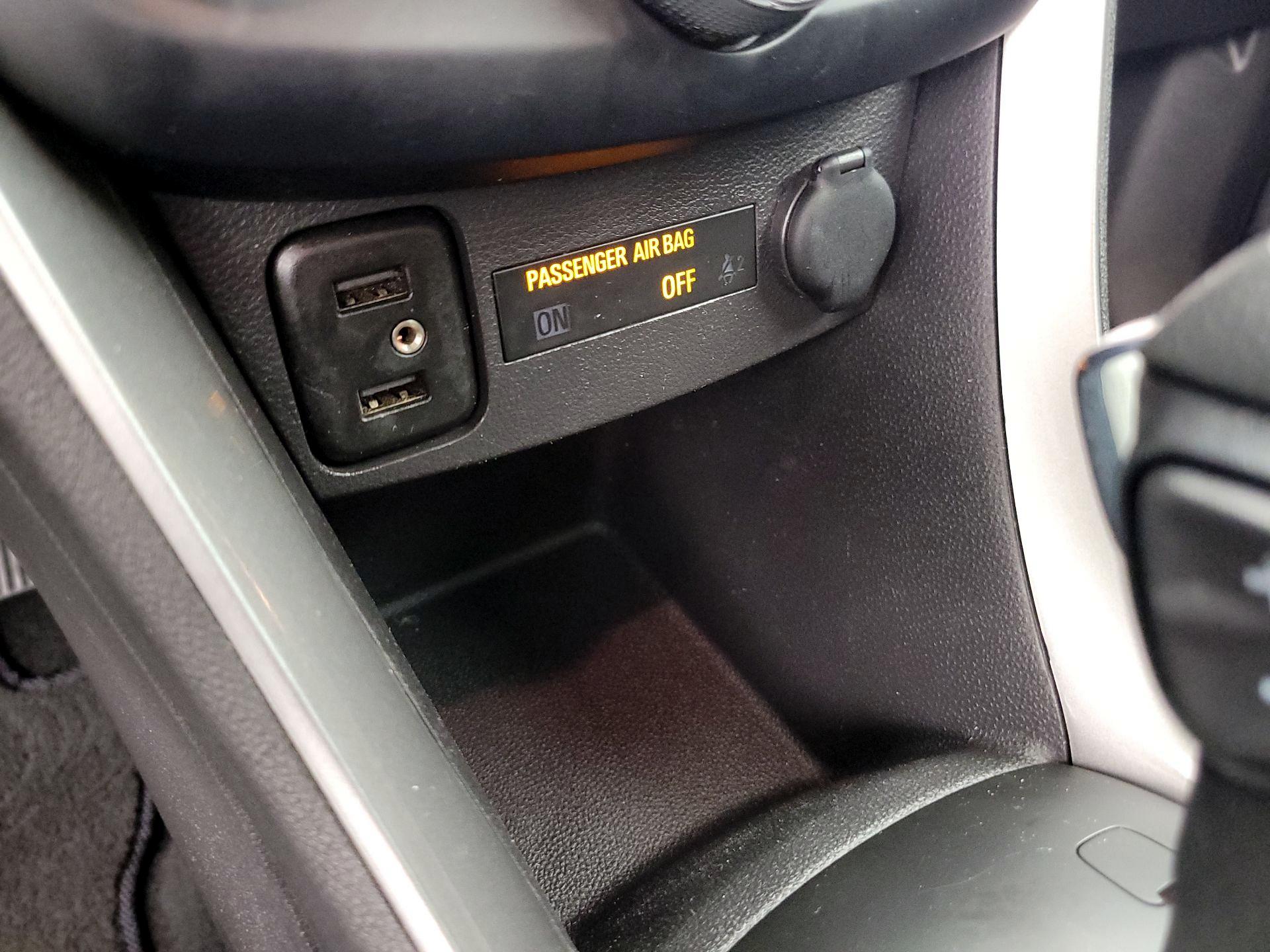 Thumbnail: 2020 Chevrolet Trax - 18