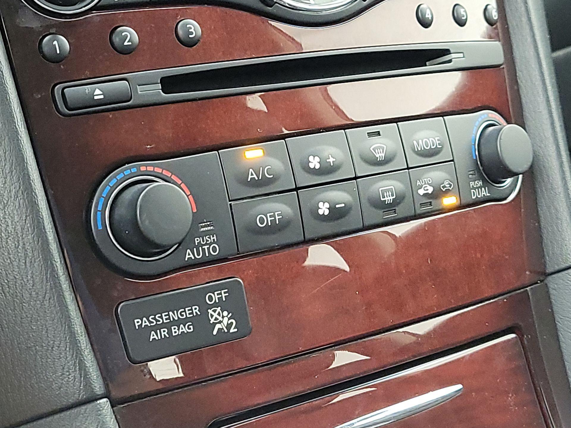 Thumbnail: 2016 INFINITI QX50 - 17