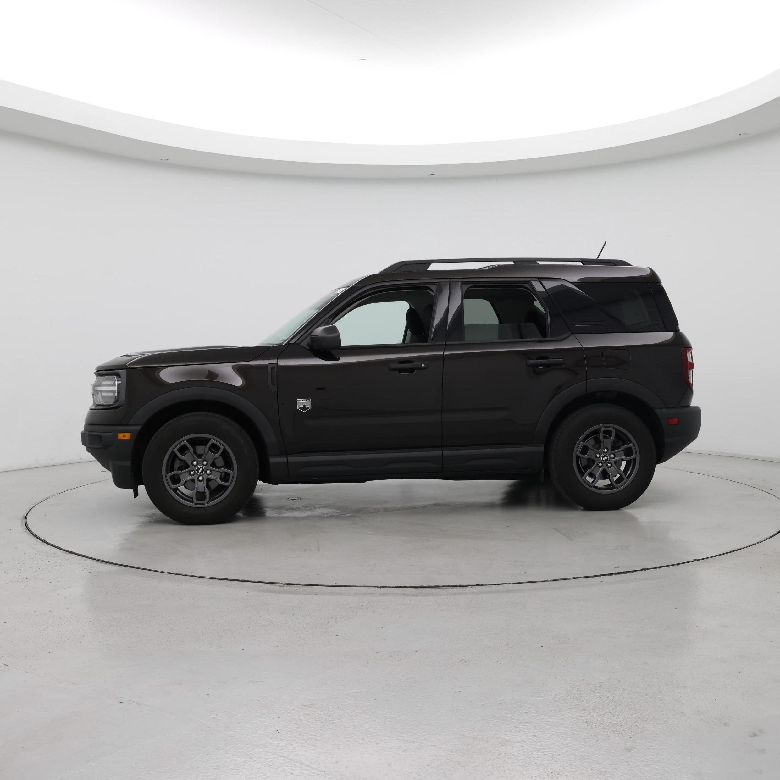 Thumbnail: 2021 Ford Bronco Sport - 3
