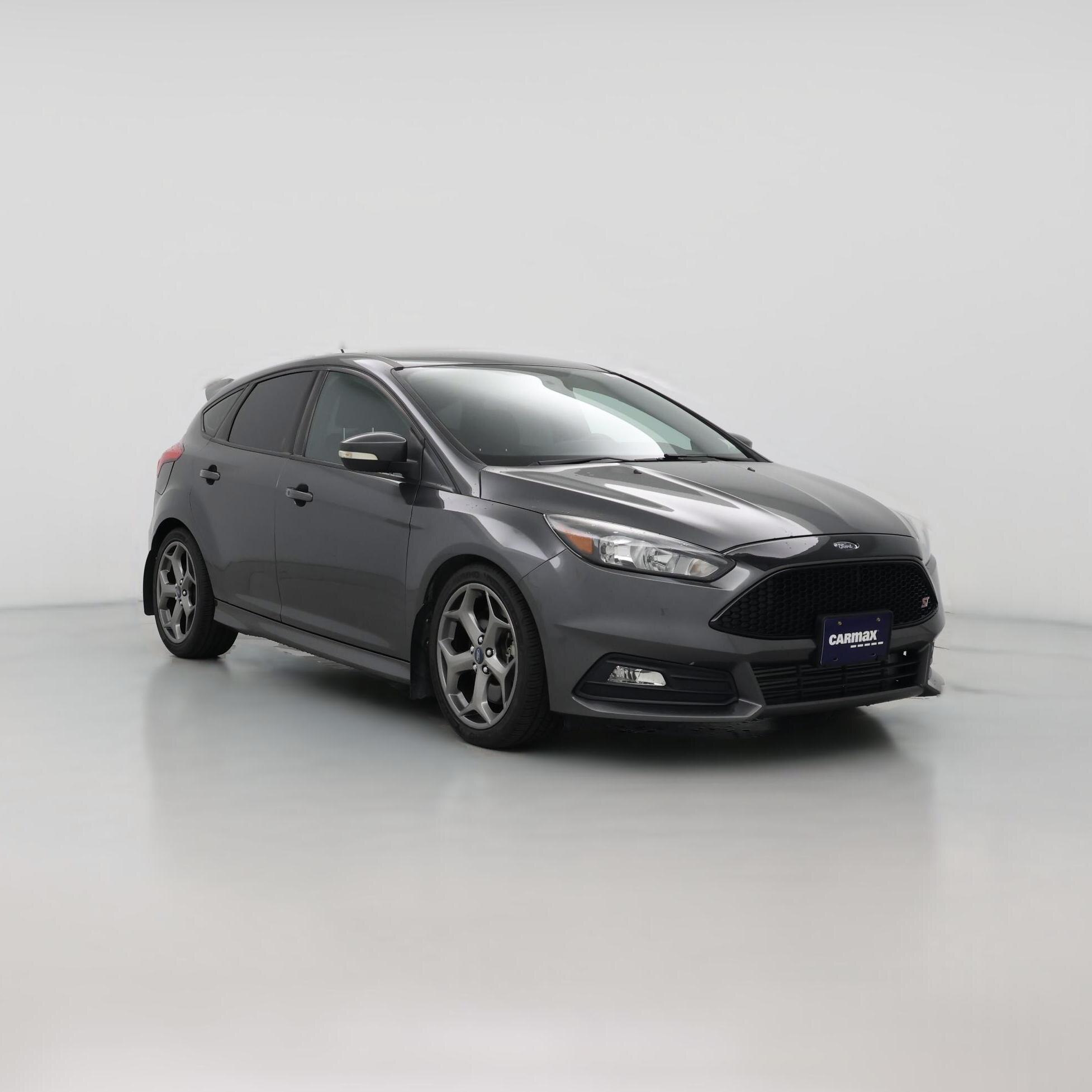 Thumbnail: 2016 Ford Focus - 1