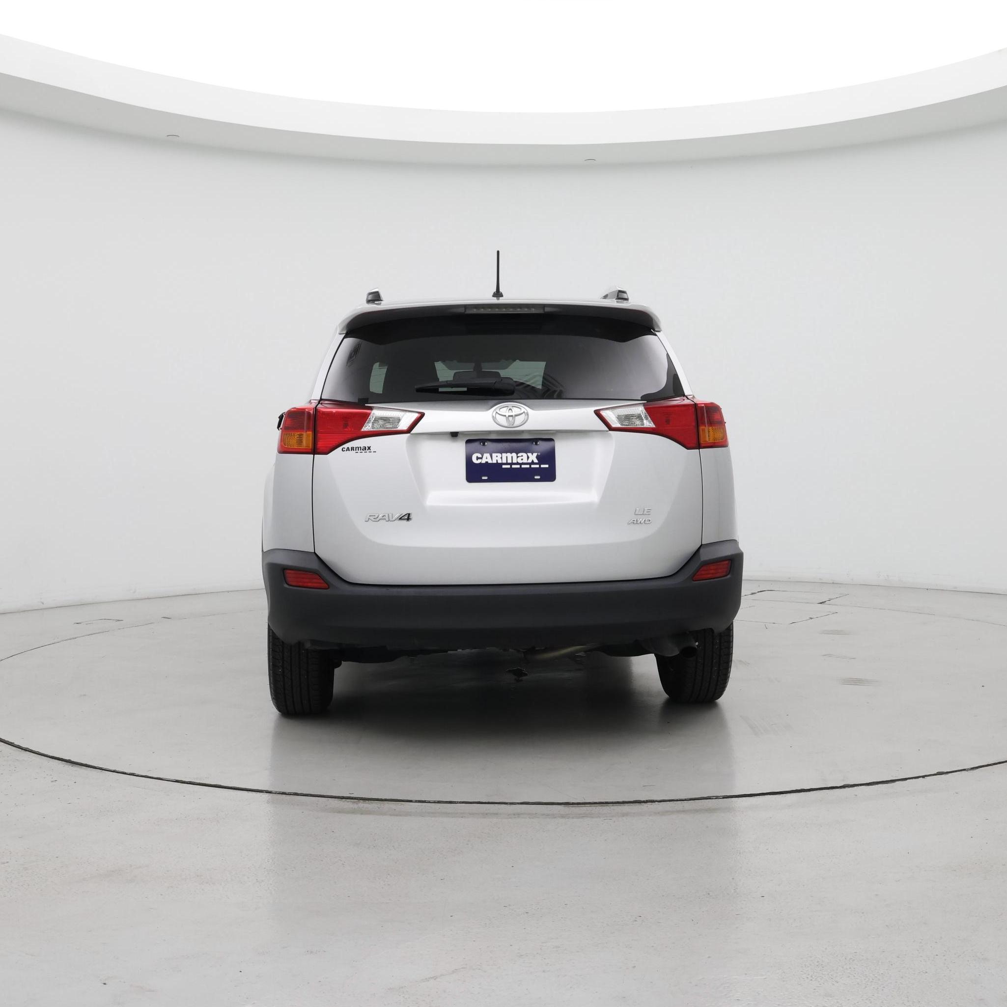 Thumbnail: 2015 Toyota RAV4 - 6