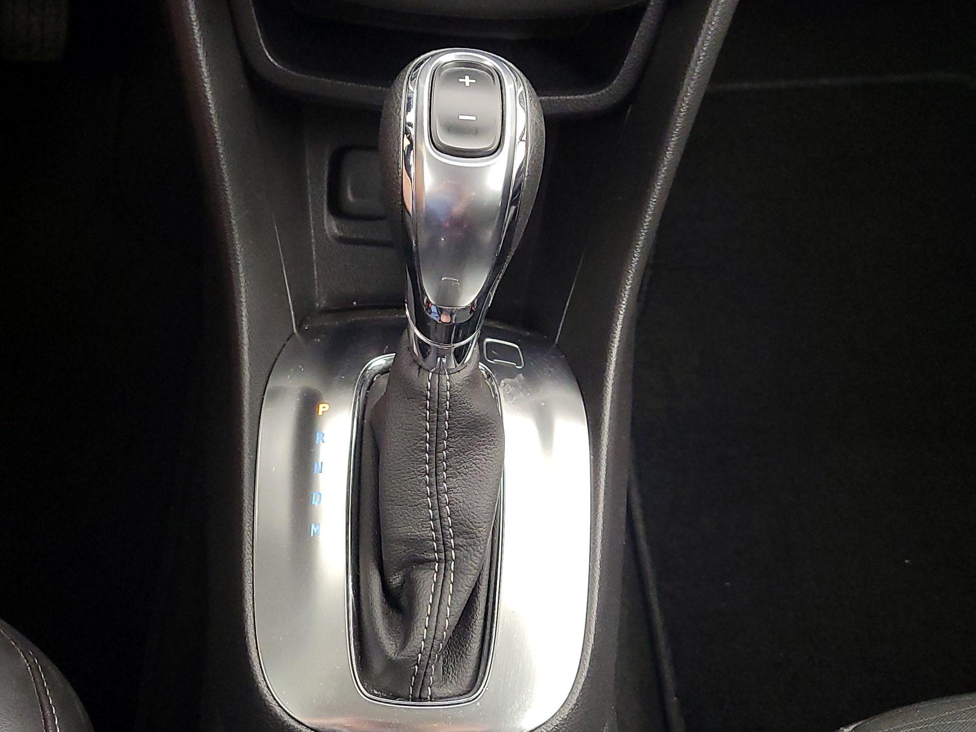 Thumbnail: 2016 Buick Encore - 17