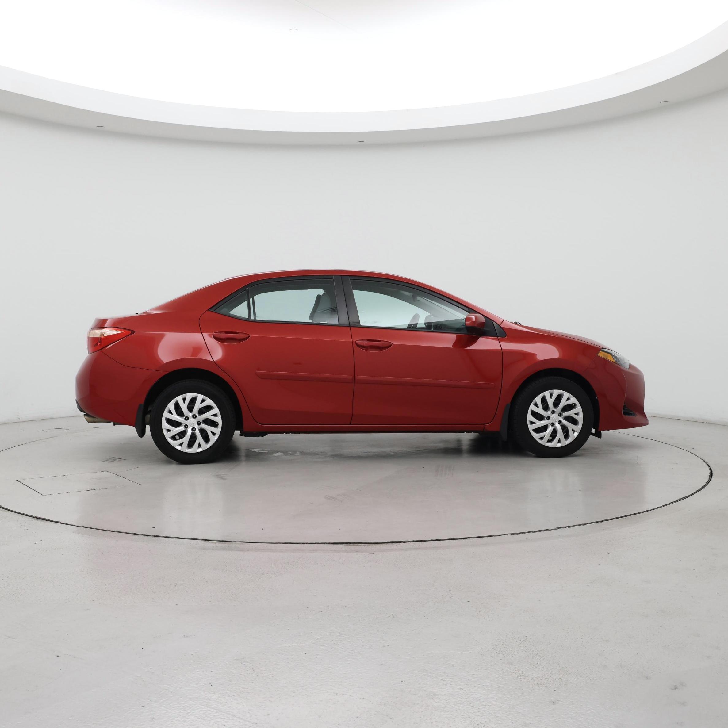 Thumbnail: 2018 Toyota Corolla - 7