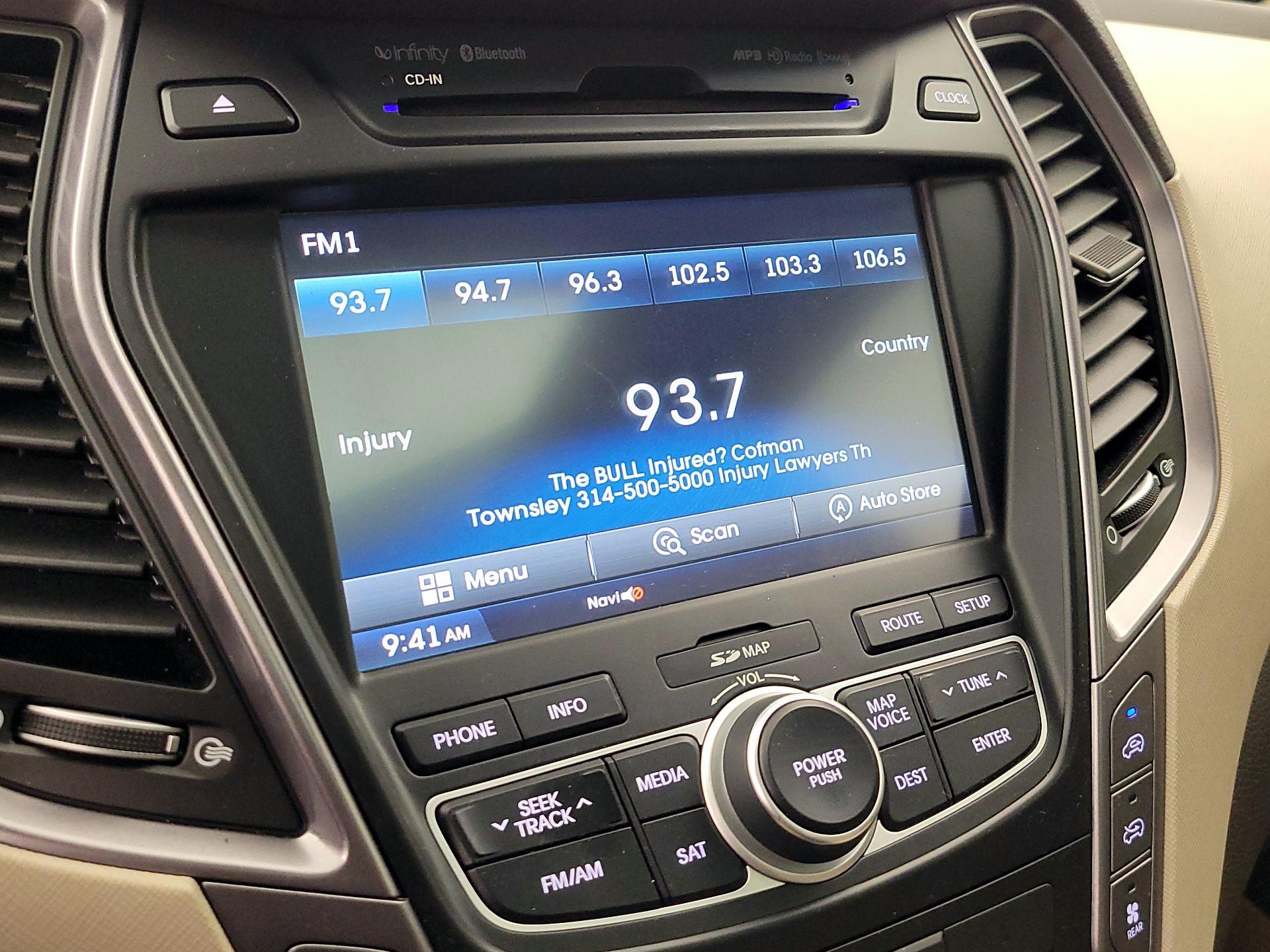Thumbnail: 2016 Hyundai Santa Fe - 16