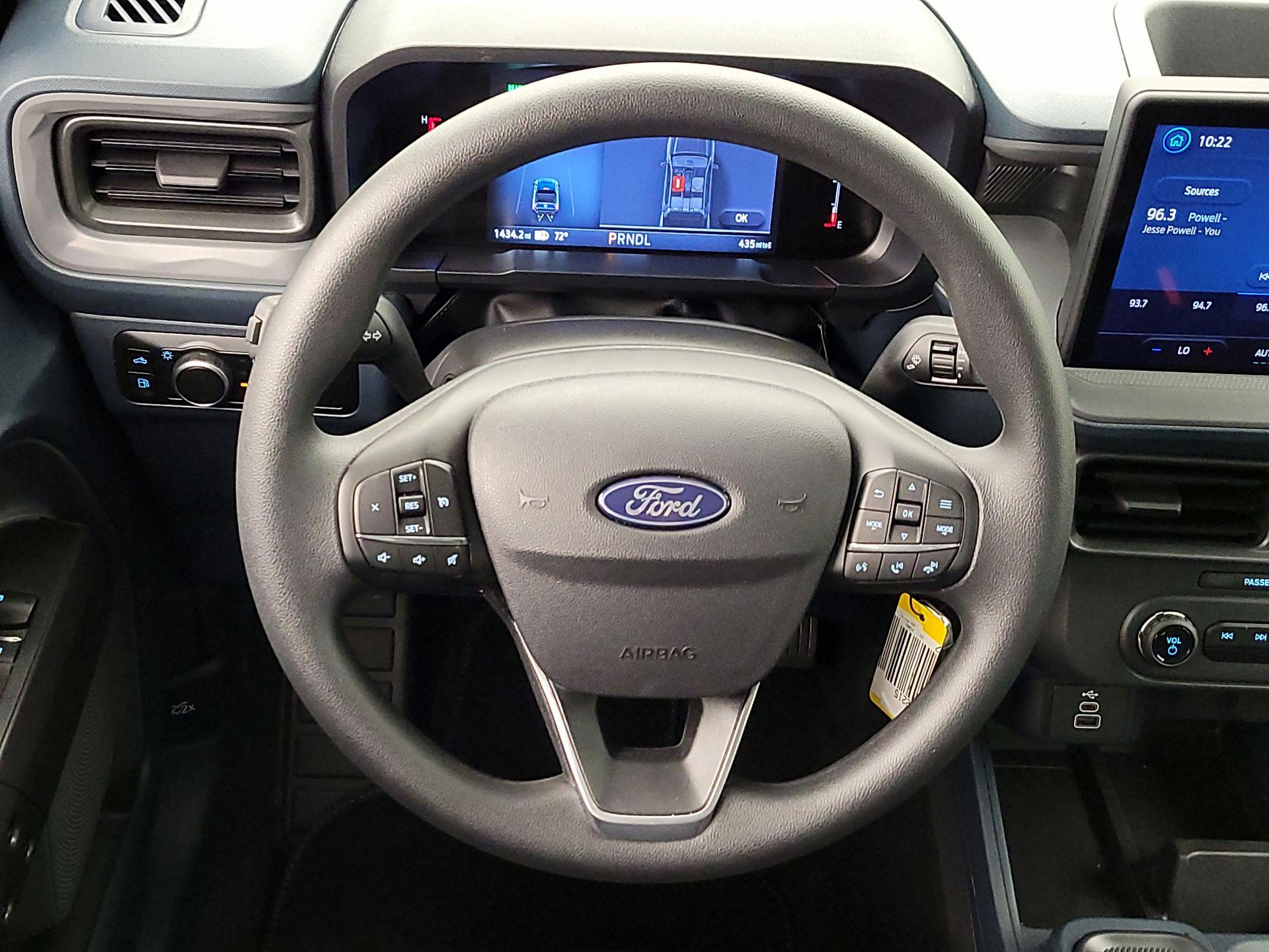 Thumbnail: 2025 Ford Maverick - 10