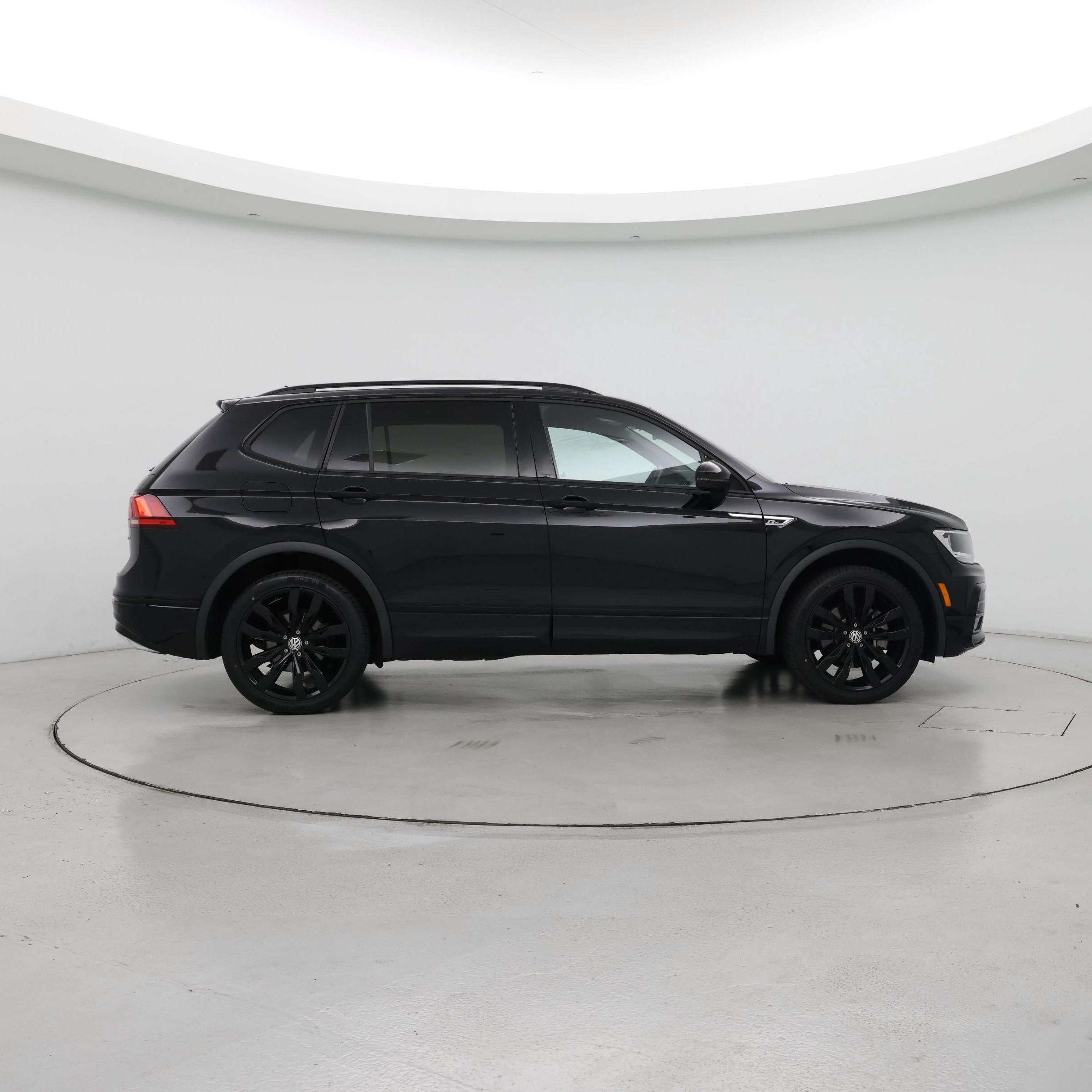 Thumbnail: 2021 Volkswagen Tiguan - 7