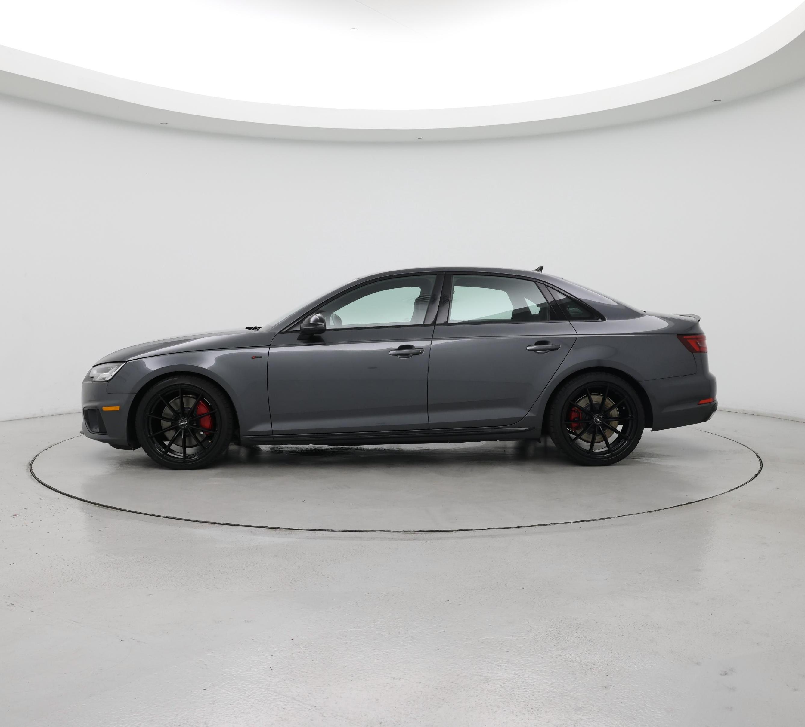 Thumbnail: 2019 Audi A4 - 3