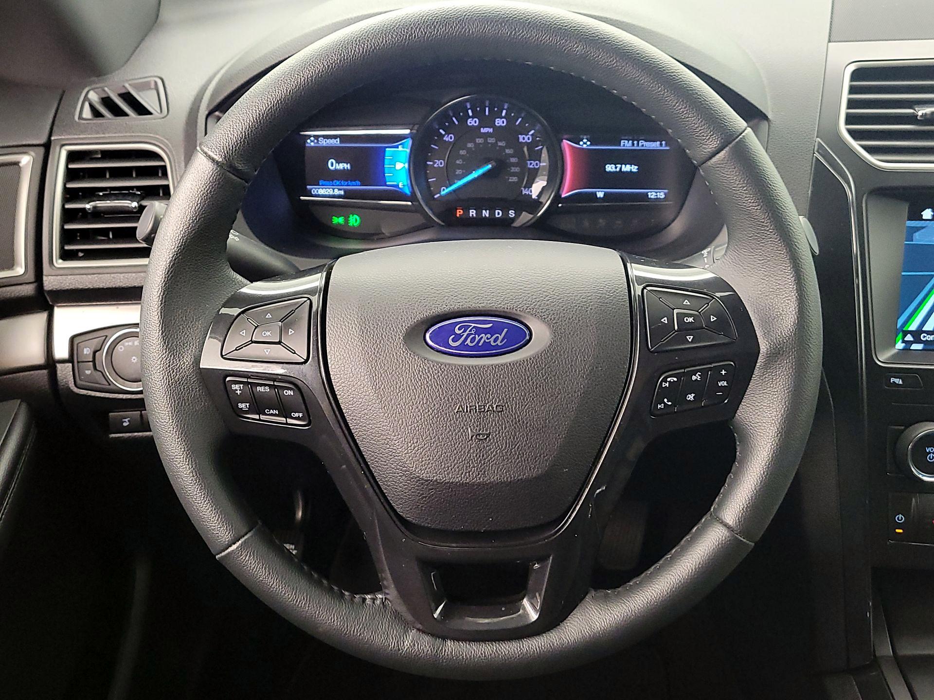Thumbnail: 2019 Ford Explorer - 10