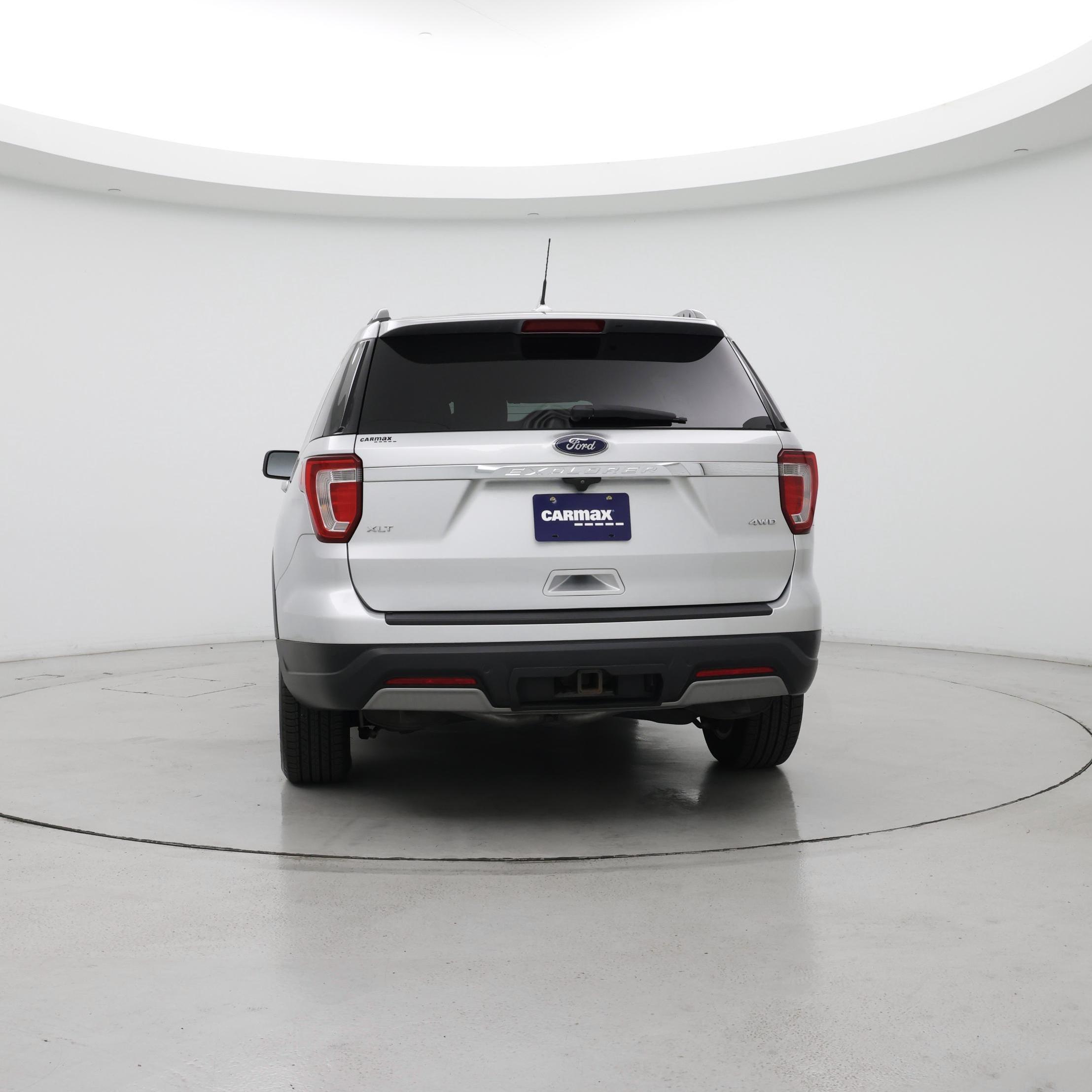 Thumbnail: 2019 Ford Explorer - 6