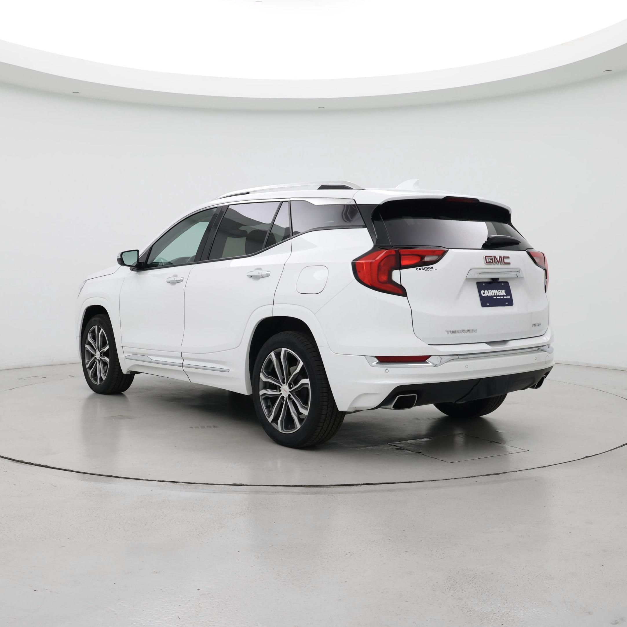 Thumbnail: 2019 GMC Terrain - 2