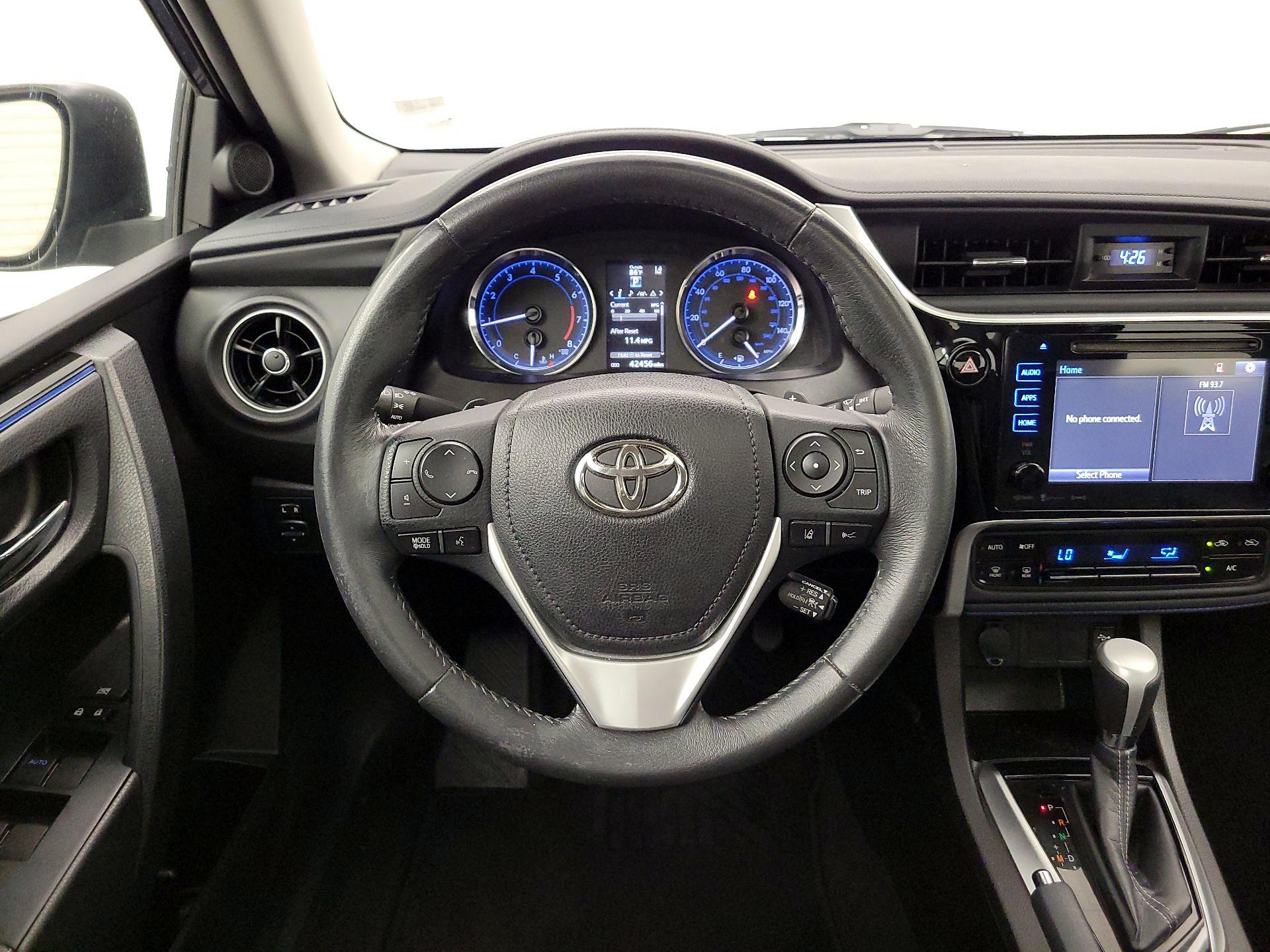 Thumbnail: 2017 Toyota Corolla - 10