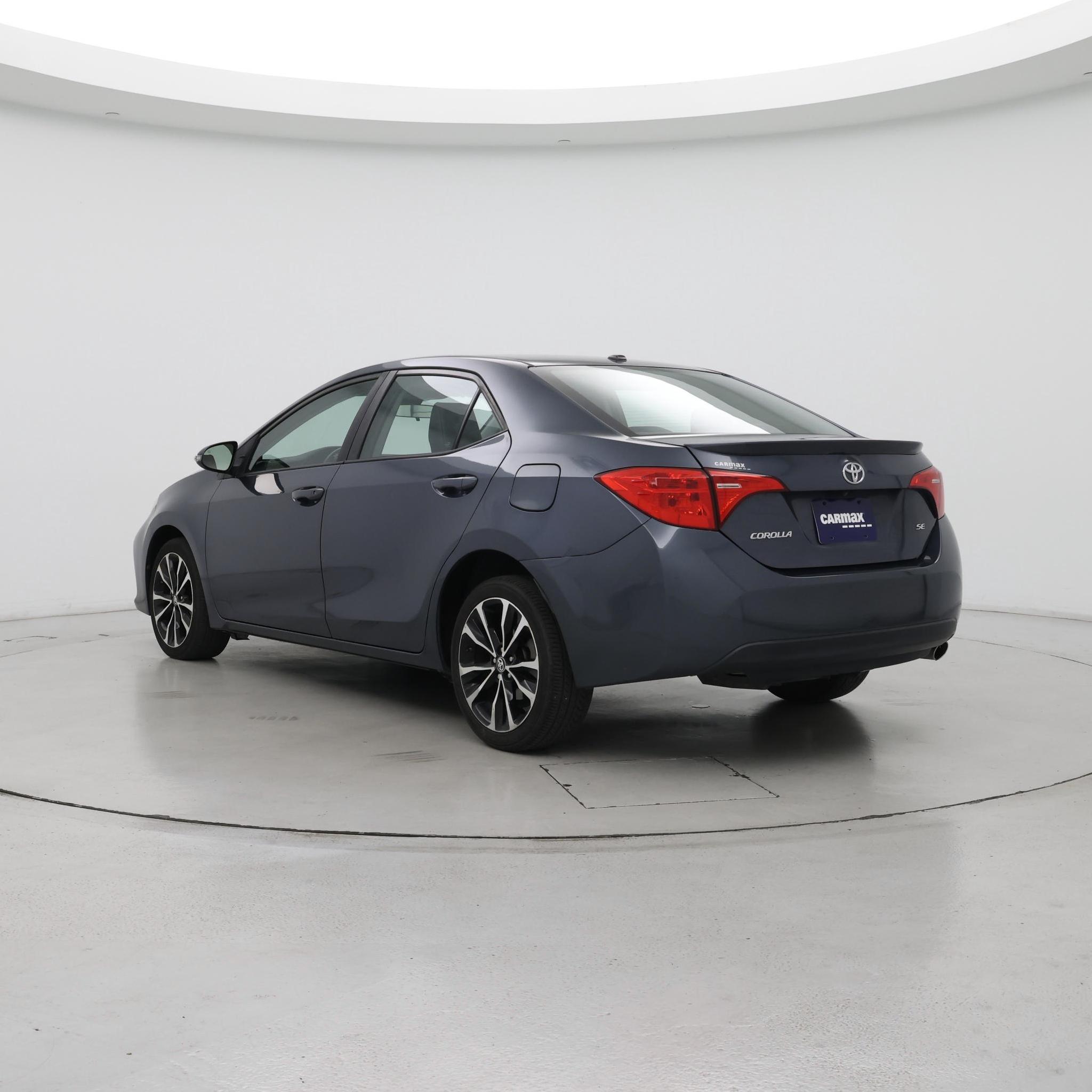 Thumbnail: 2017 Toyota Corolla - 2