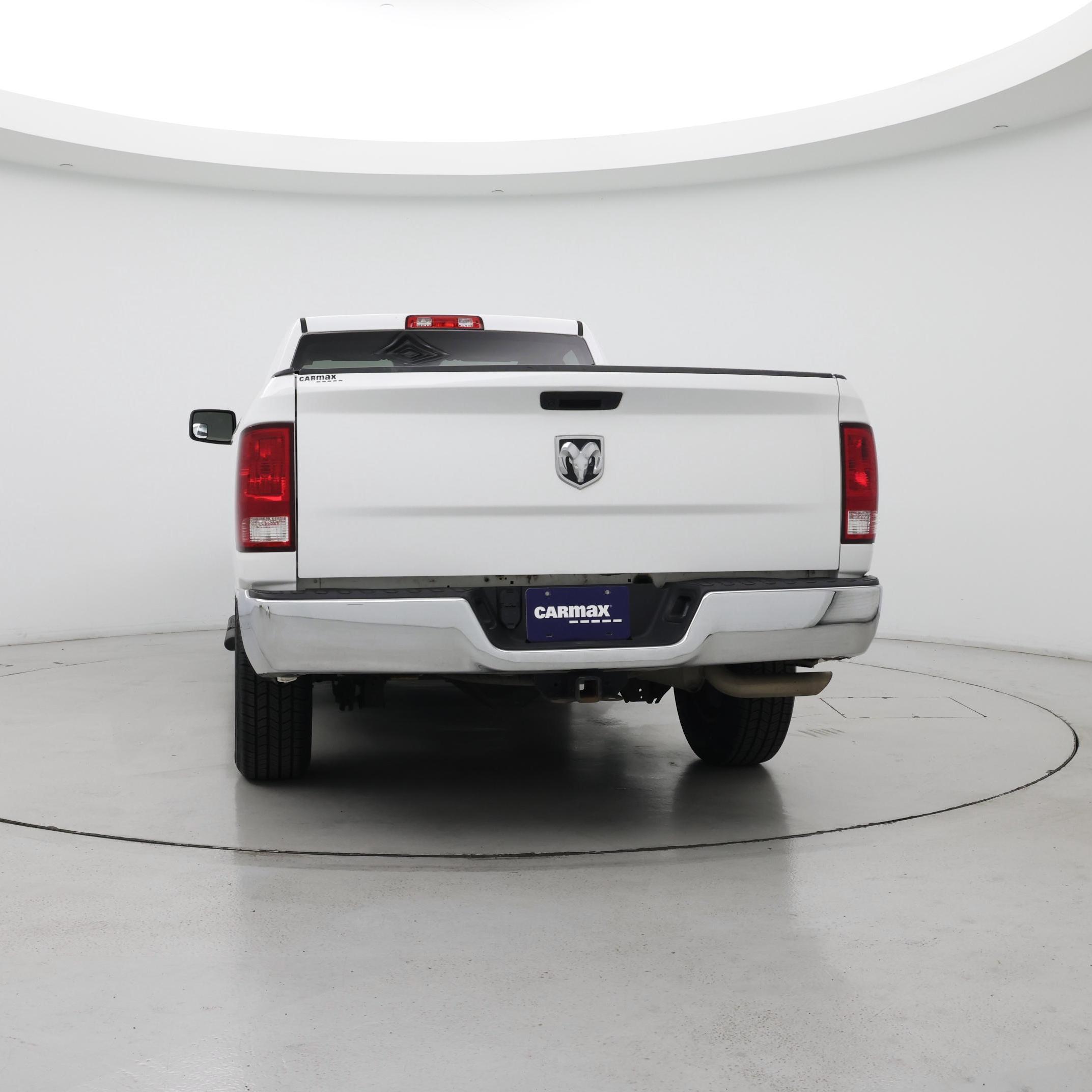 Thumbnail: 2020 RAM 1500 Classic - 6