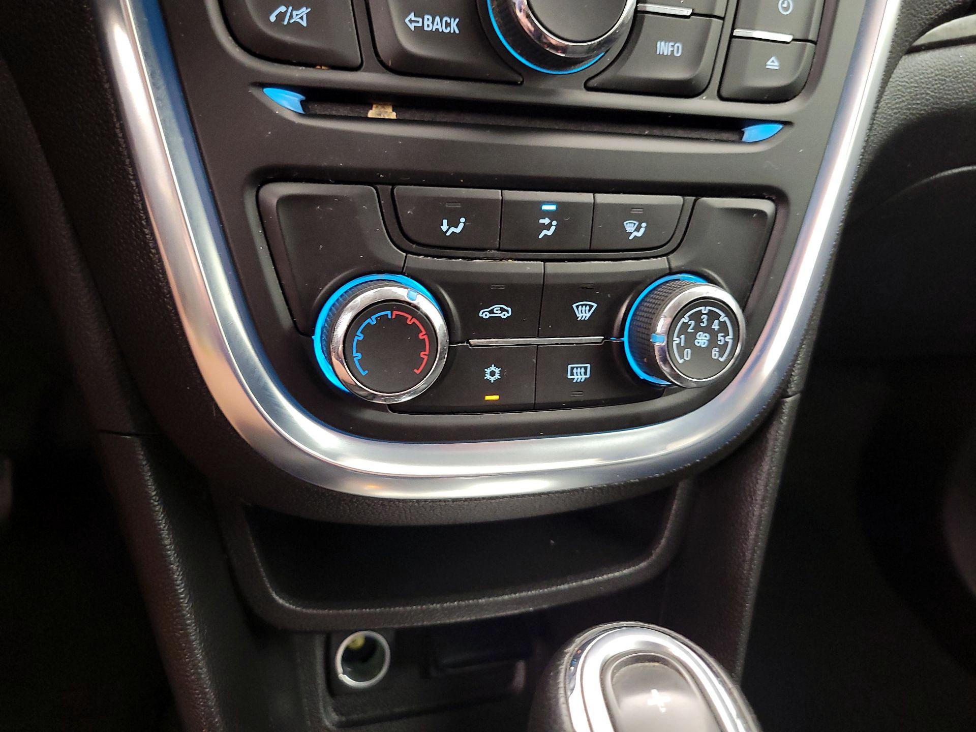 Thumbnail: 2015 Buick Encore - 16