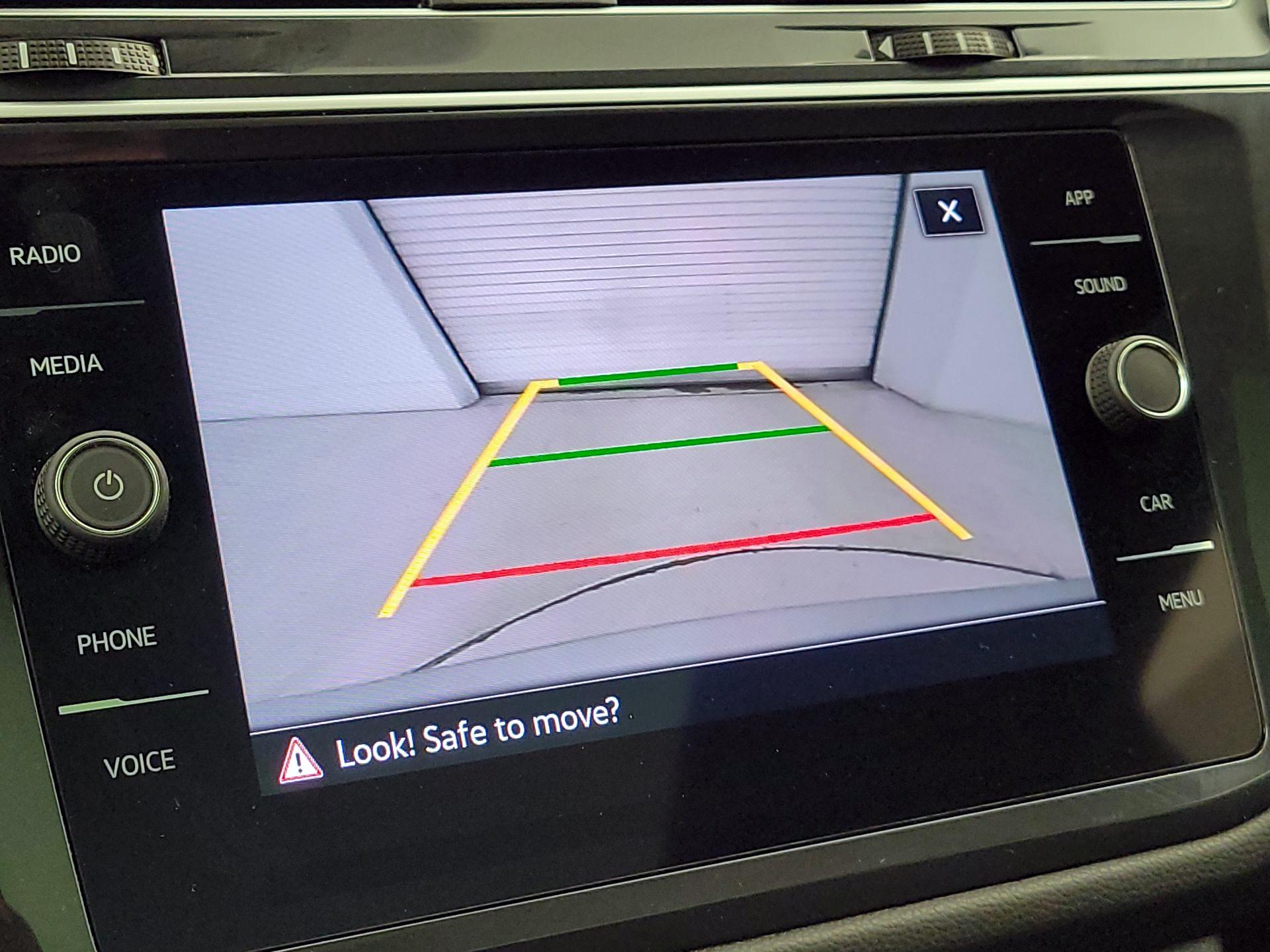 Thumbnail: 2024 Volkswagen Tiguan - 14