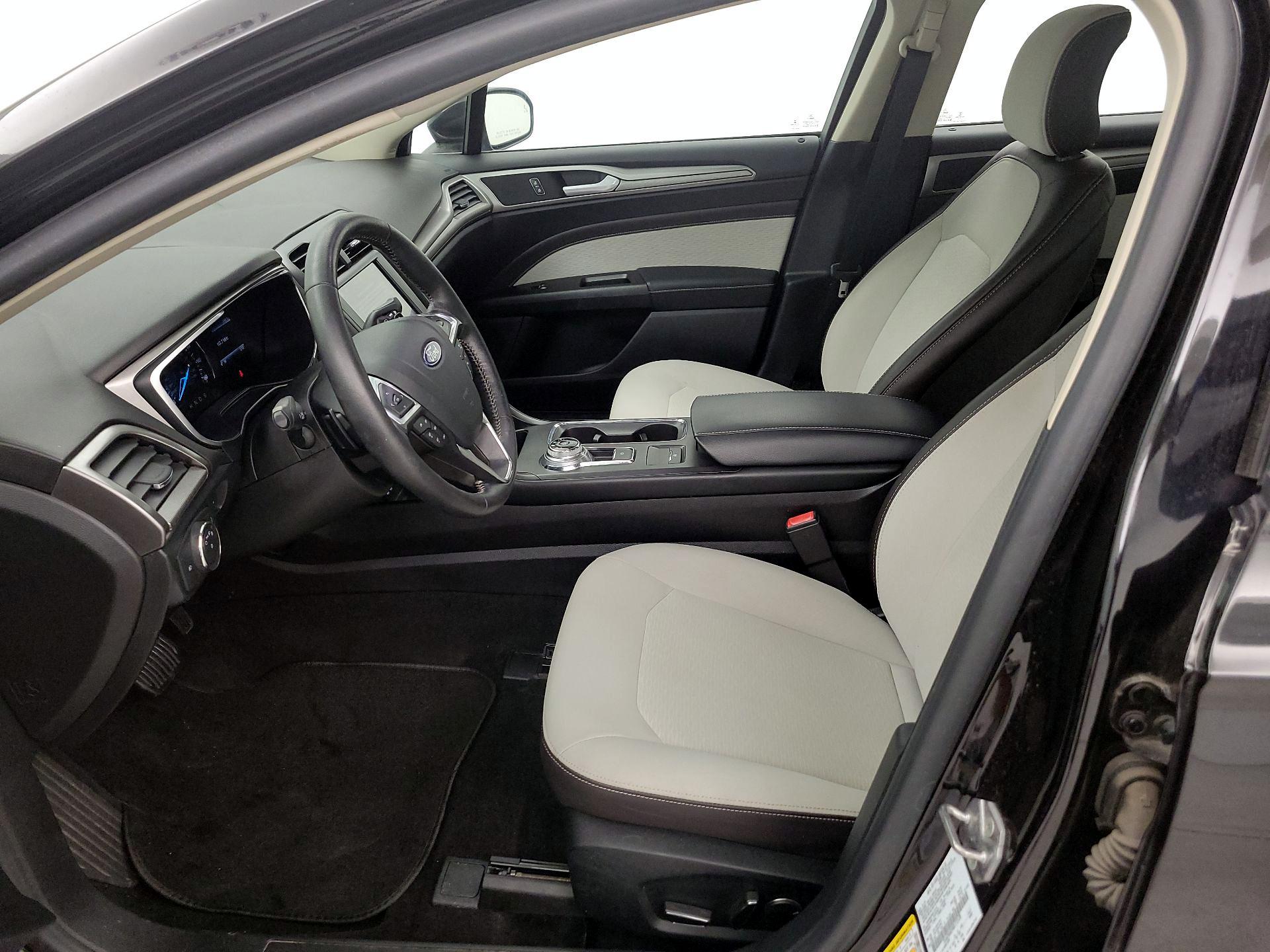 Thumbnail: 2019 Ford Fusion - 11